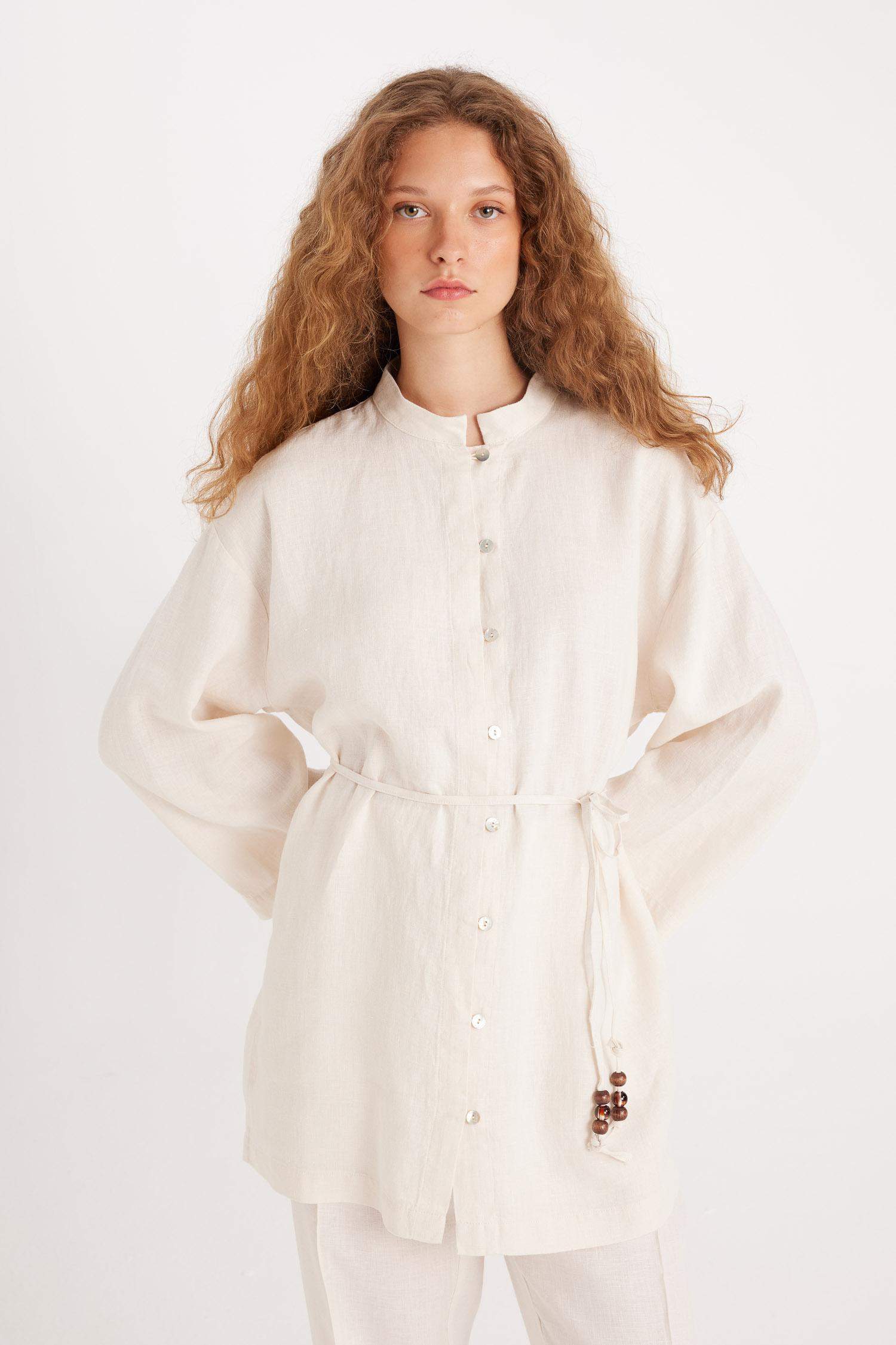 Manuka x DeFacto Keten Uzun Kollu Basic Düz Tunik