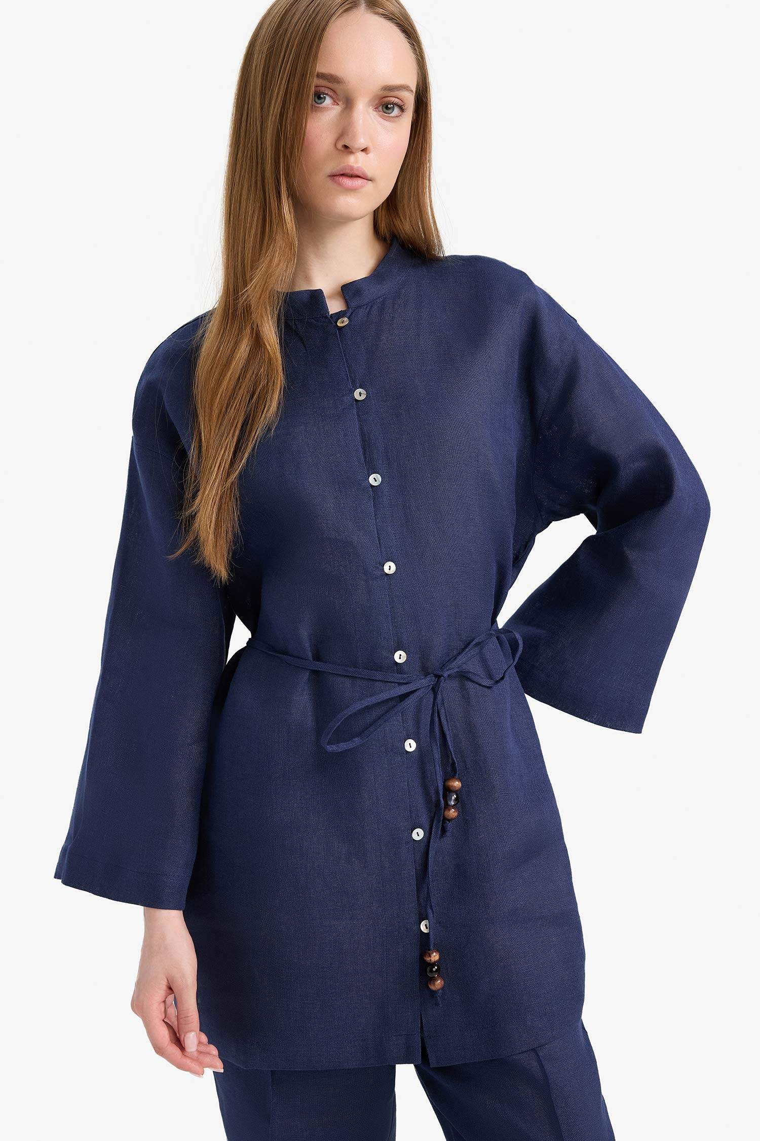 %100 Keten Regular Fit Bağcıklı Uzun Kollu Tesettür Gömlek Tunik