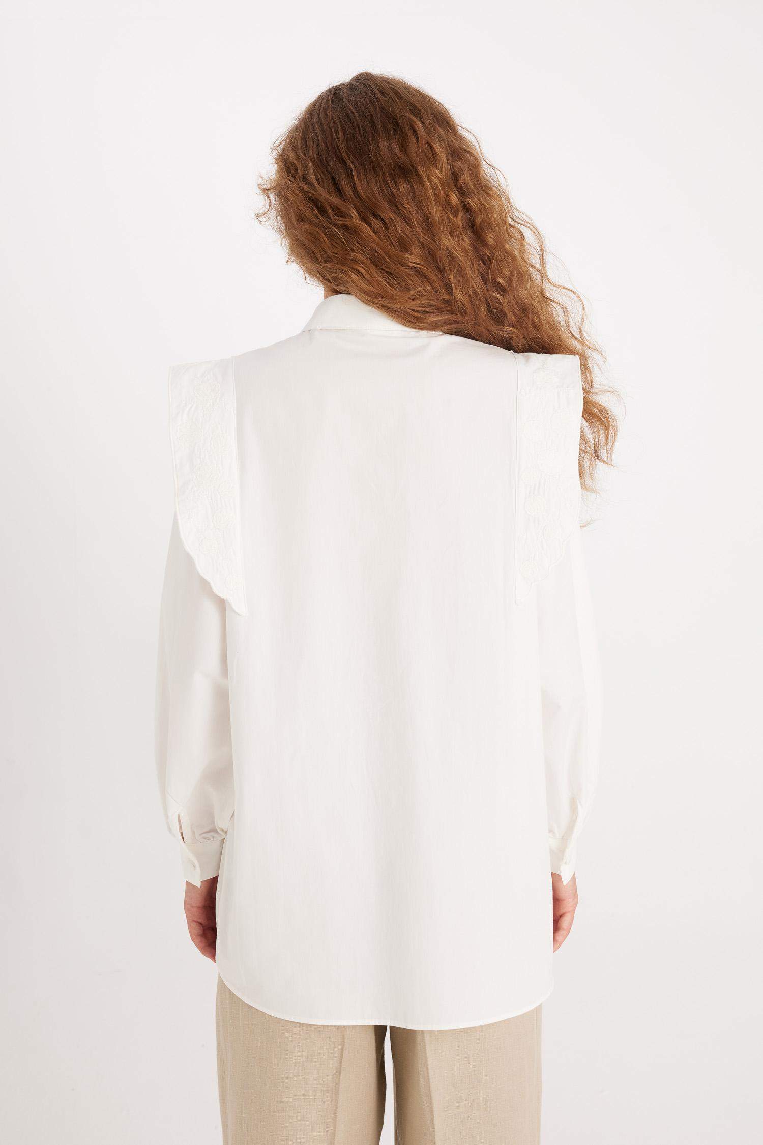 Manuka x DeFacto Poplin Basic Düz Uzun Kollu Gömlek Tunik