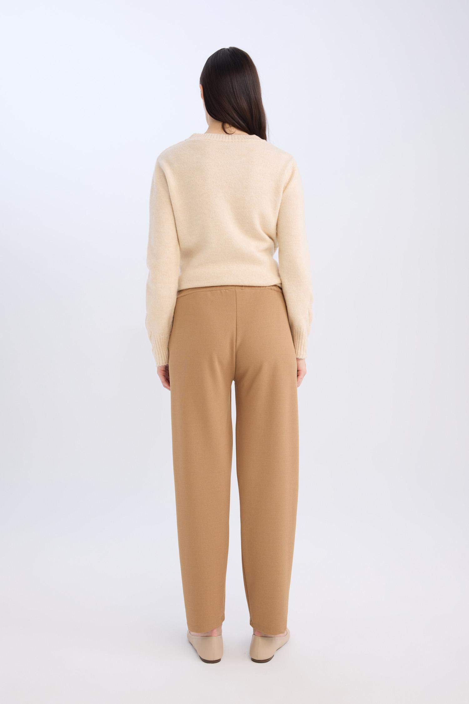 Pantolon Straight Fit Lastikli Bel Piliseli Basic Düz