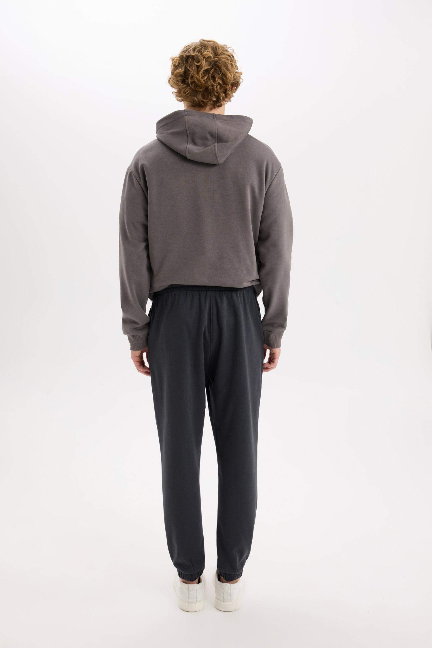 Regular Fit With Pockets Printed Thin Sweatshirt Fabric Trousers
