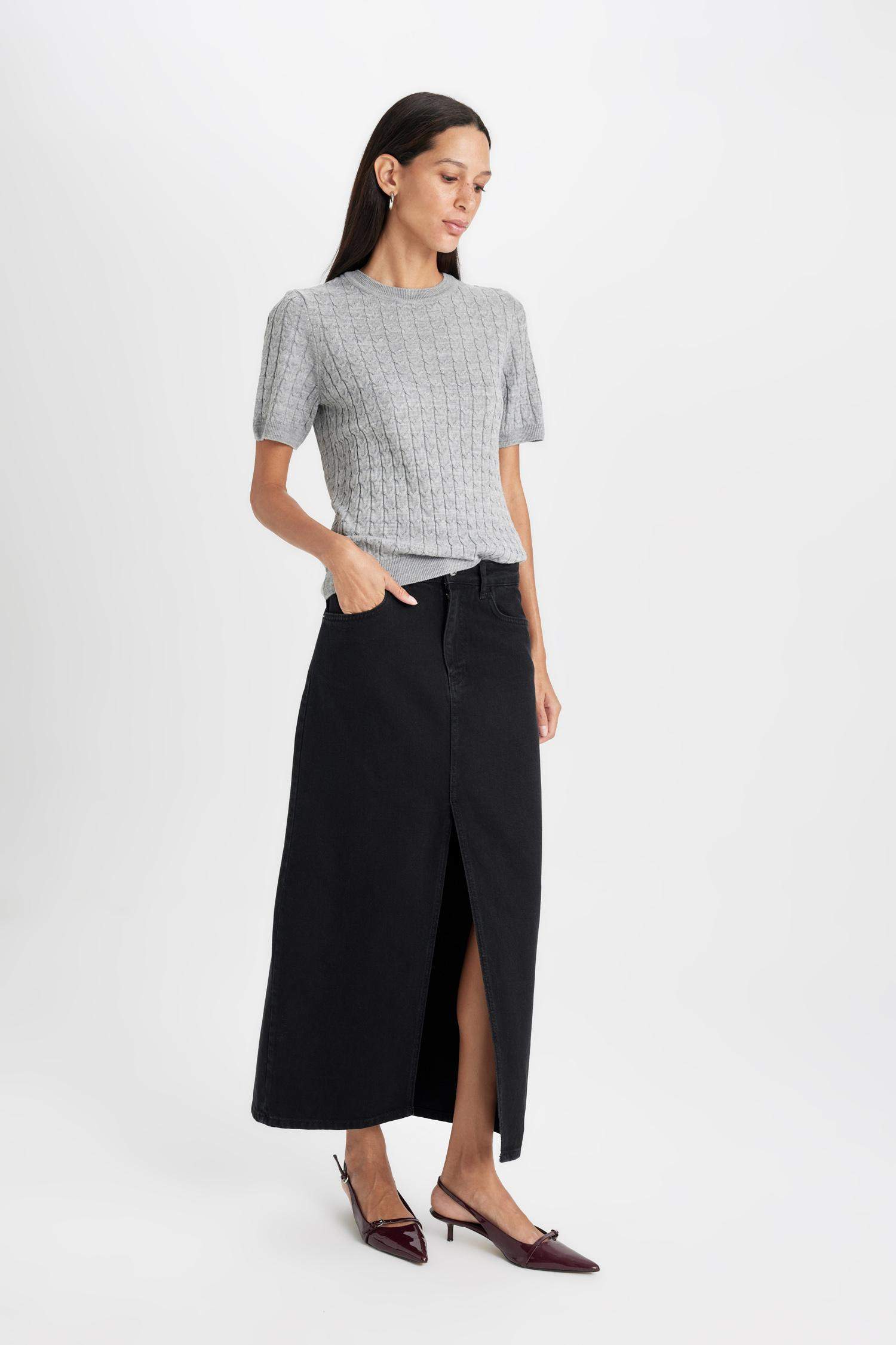 Fashion Fit Yırtmaçlı Cepli Uzun Boy Jean Etek