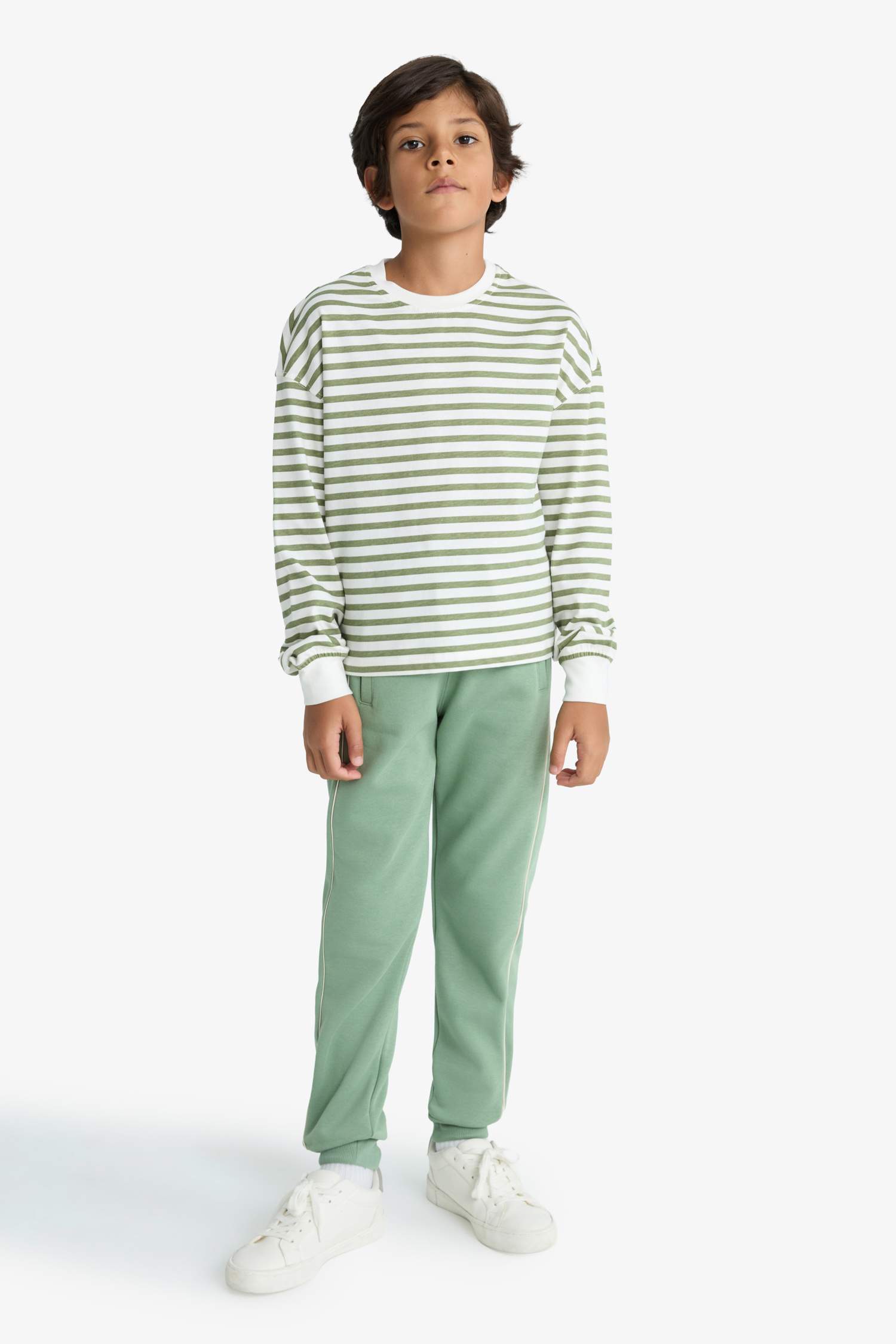 بنطلون سويت بانتس جوجر اولادي قصة عادية وخصر مطاطي