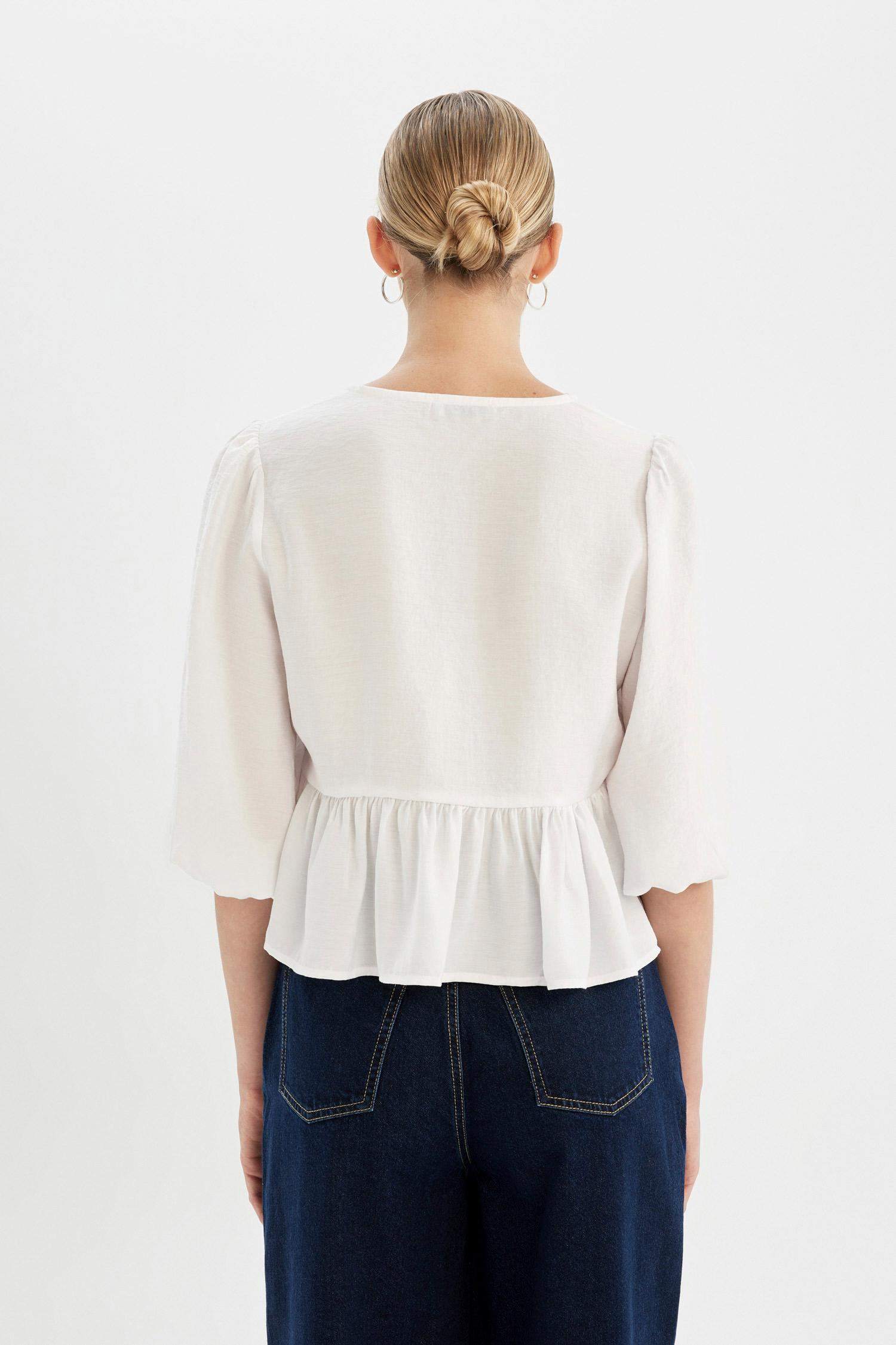 V Yaka Modal Önden Bağlamalı Uzun Kollu Beyaz Bluz