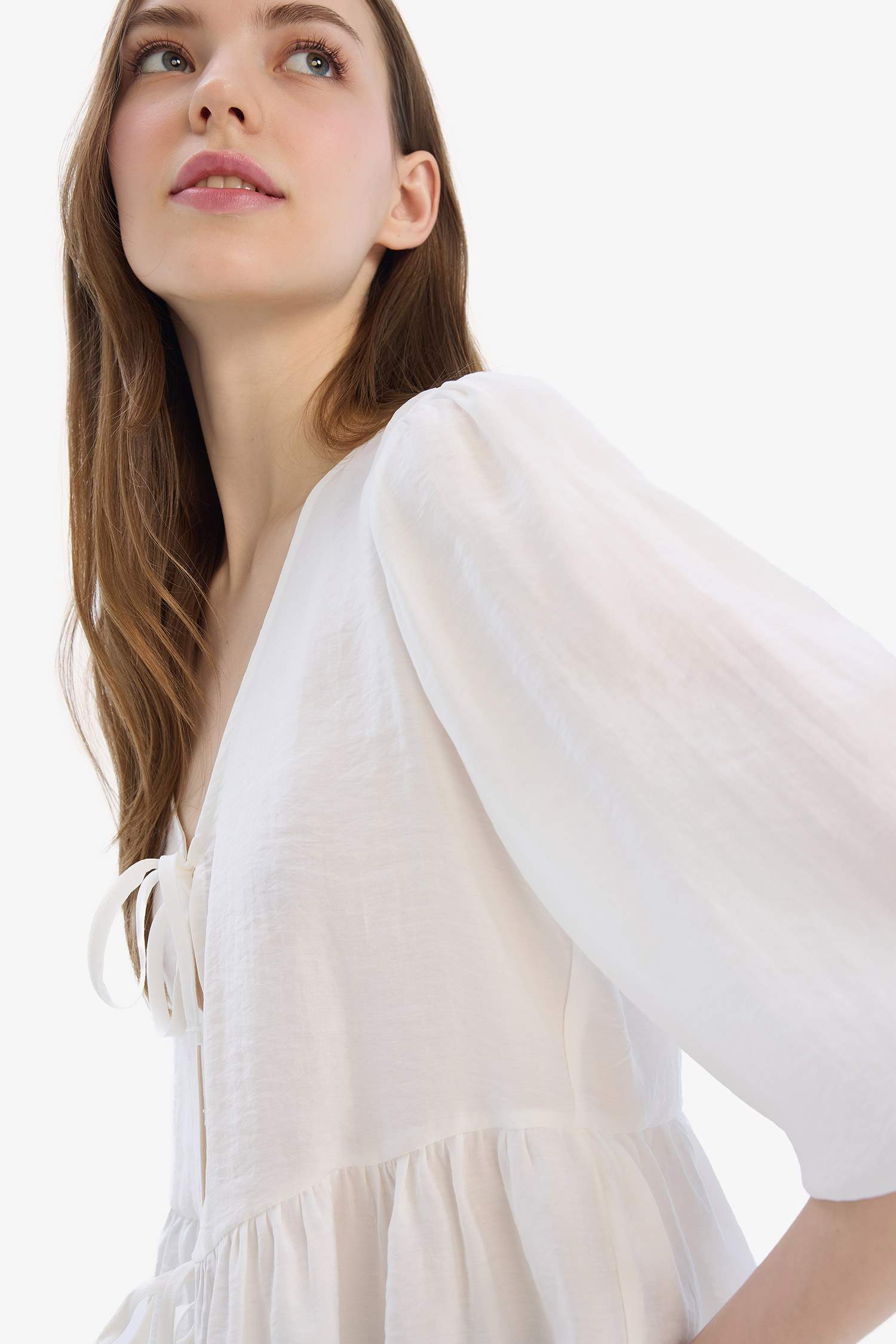 Regular Fit V Yaka Modal Önden Bağlamalı Uzun Kollu Bluz