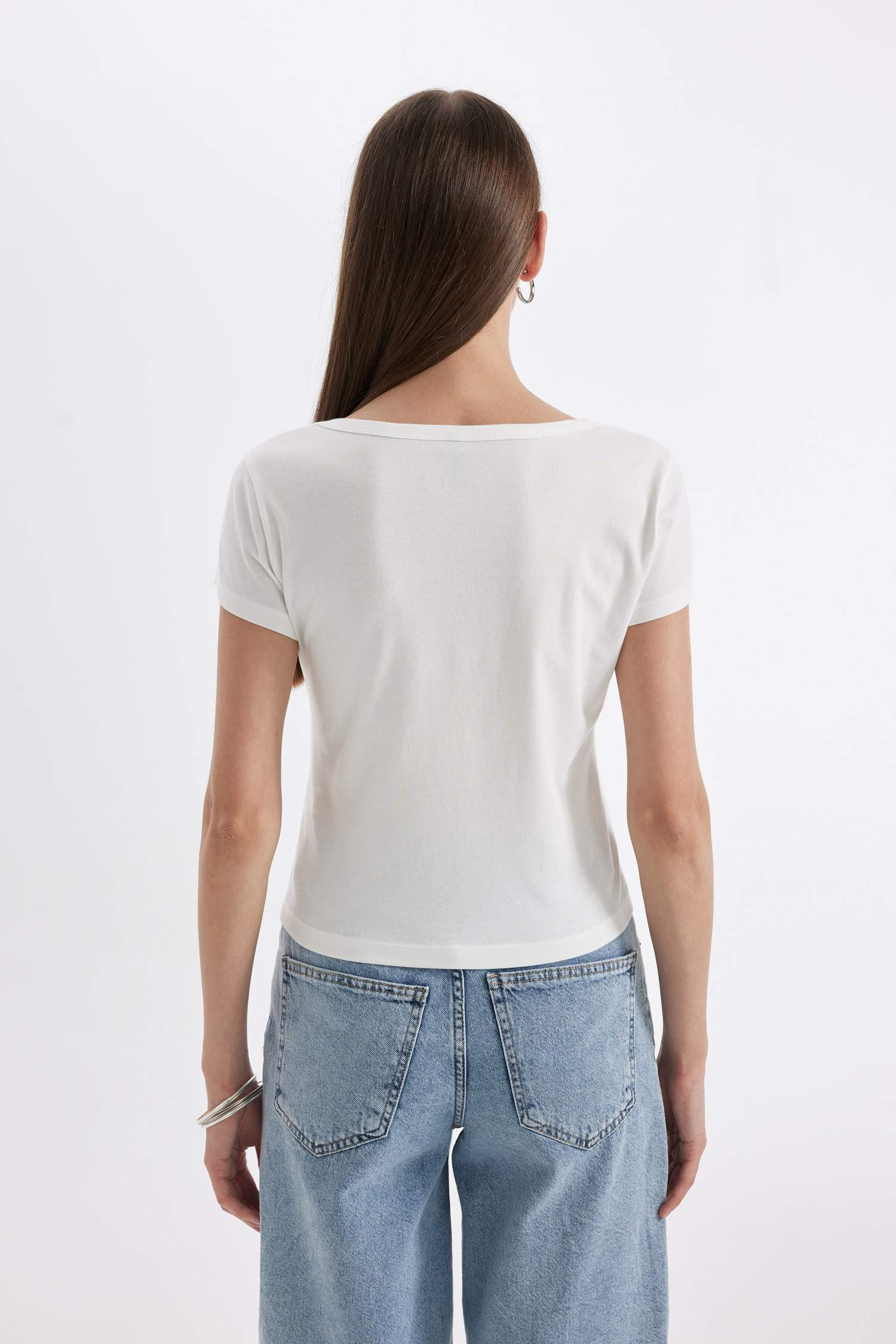 T-Shirt coupe régulière Manches Courtes à Col Rond