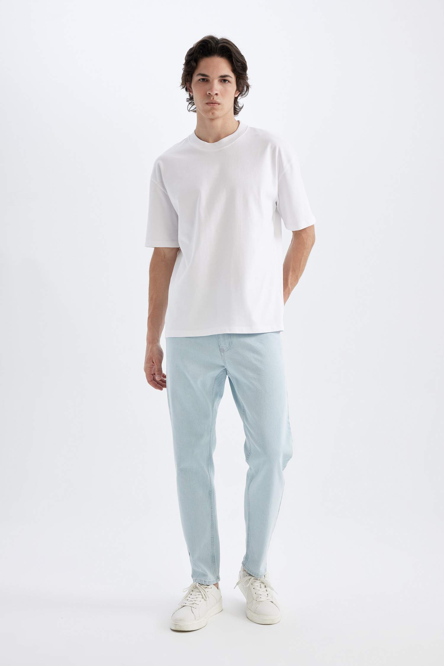 Pantalon Jean Slim à Taille Normale et Jambe ajustées