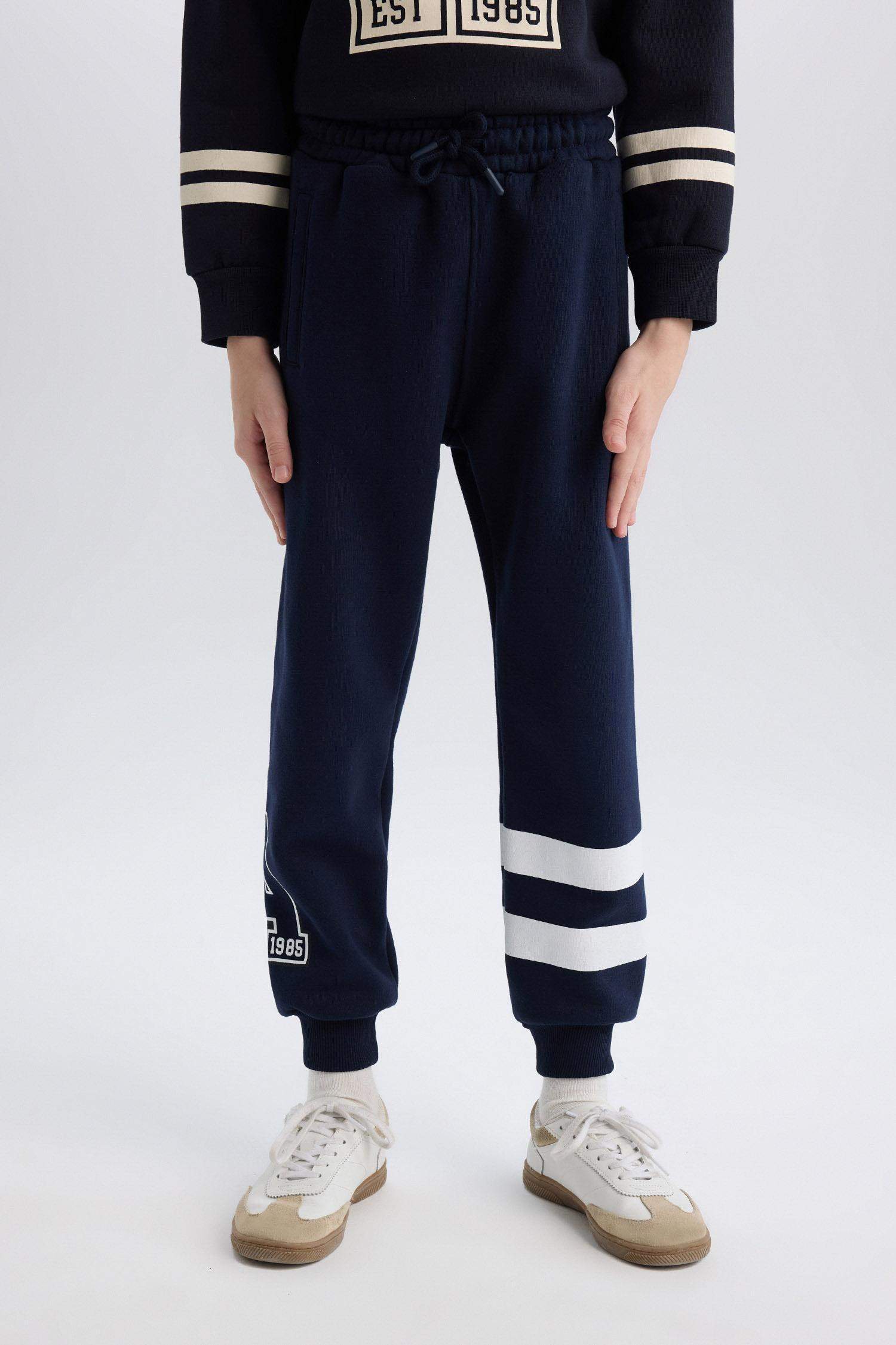 Erkek Çocuk Lacivert Beli Paçası Lastikli Baskılı Jogger Eşofman Altı