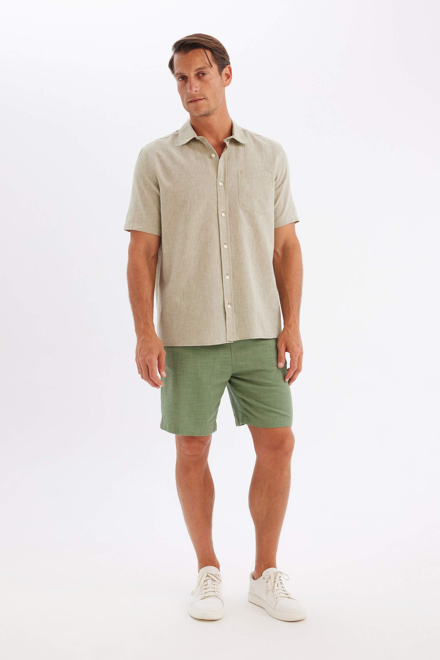 Chemise en lin mélangé à manches courtes Coupe régulière