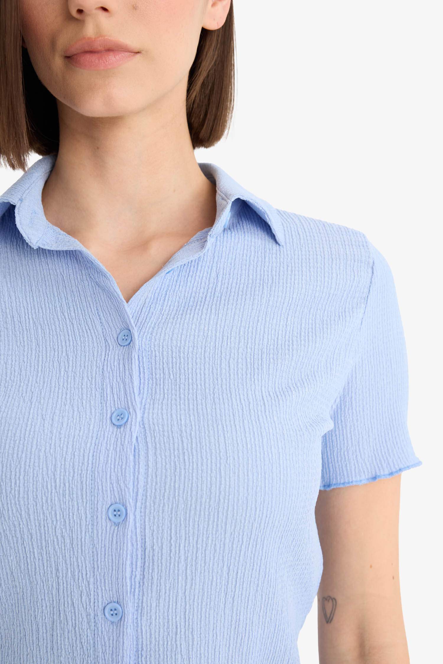 Slim Fit Short Sleeve Shirt