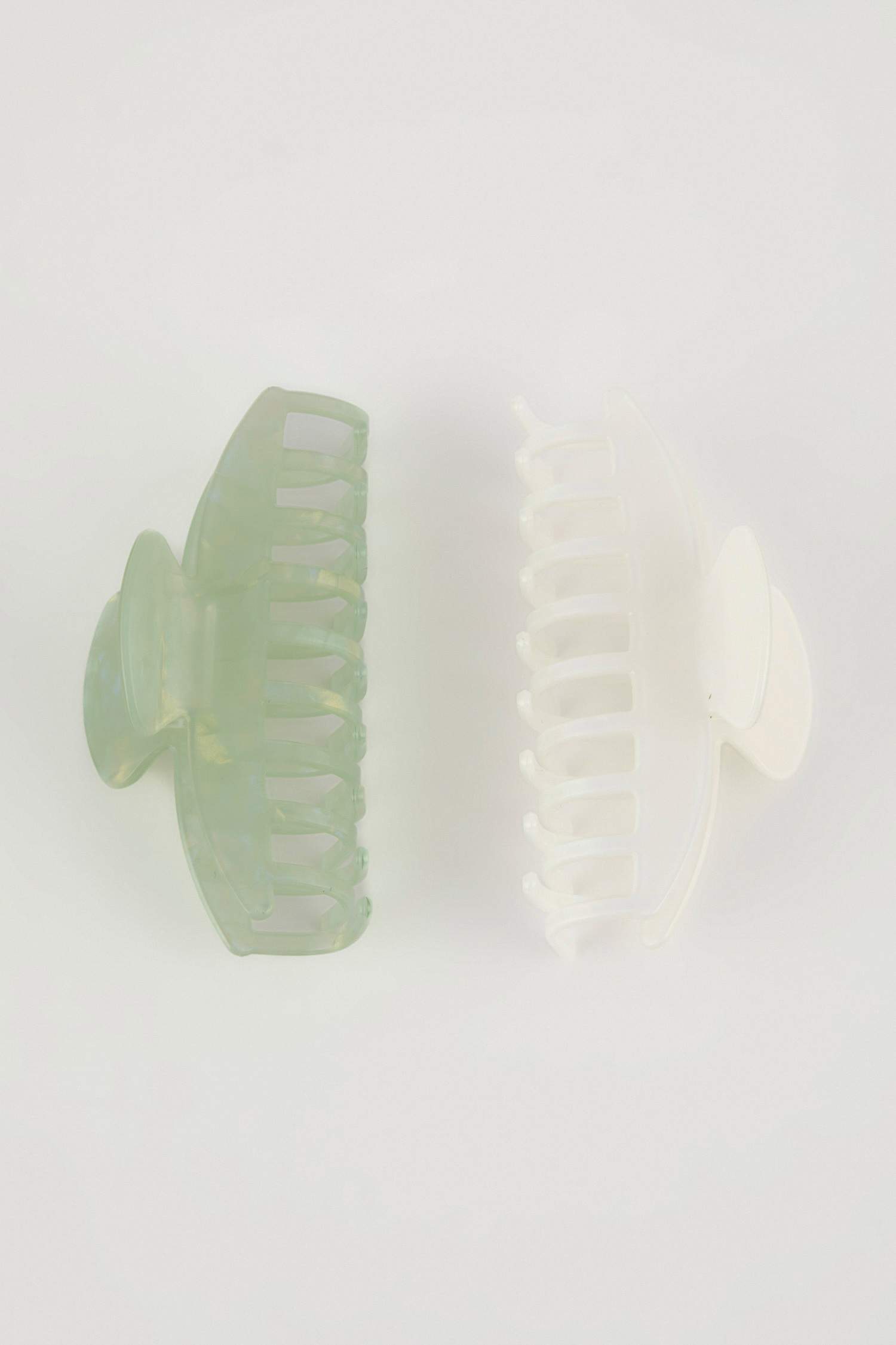 Woman Colorful 2 Piece Latch Clips