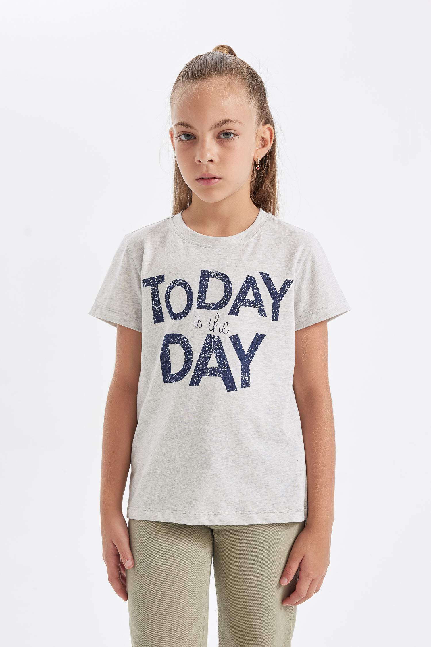 Girl Slim Fit Crew Neck Slogan Printed T-Shirt