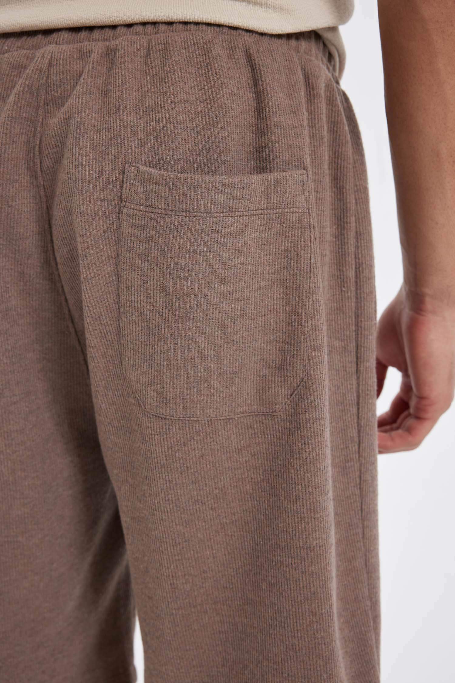 شورت قصة عادية