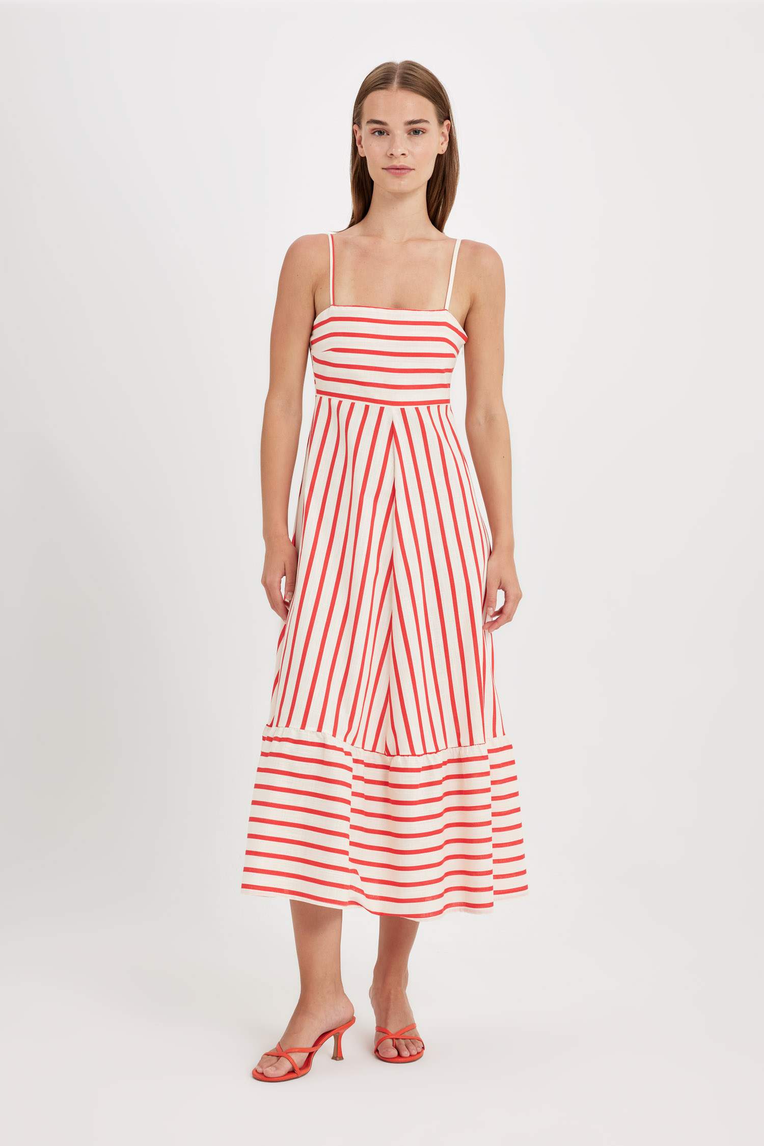 فستان قطن بيبي دول بدون كم مطبوع برقبة مربعة