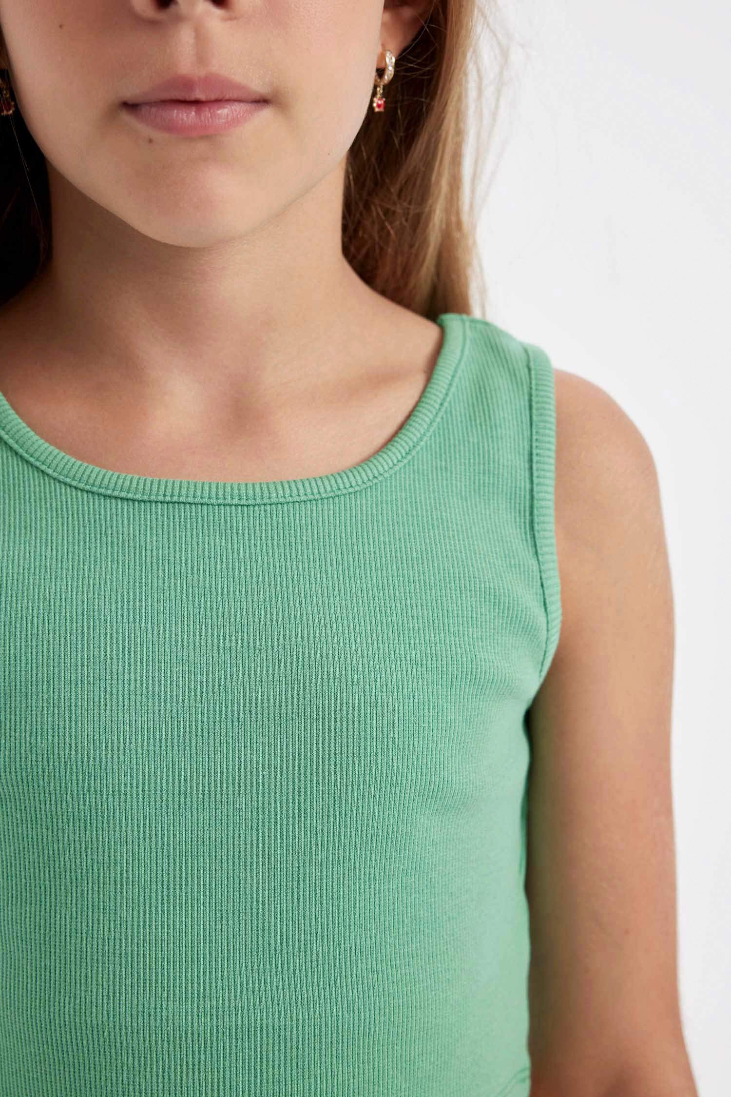 Girl Crew Neck Basic Crop Top