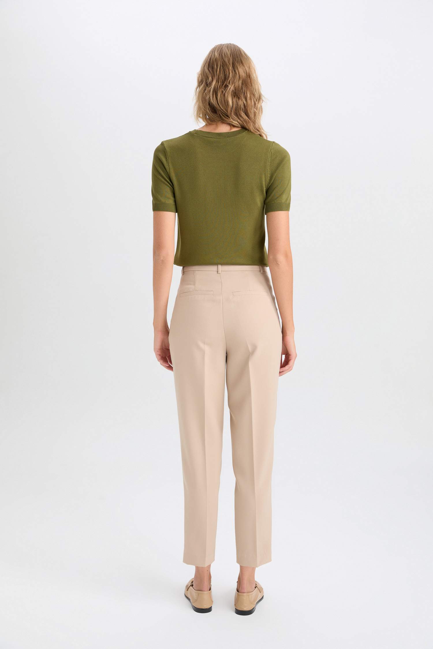 Carrot Fit Kumaş Pantolon Çift Cepli Yüksek Bel Basic Düz Dar Paça