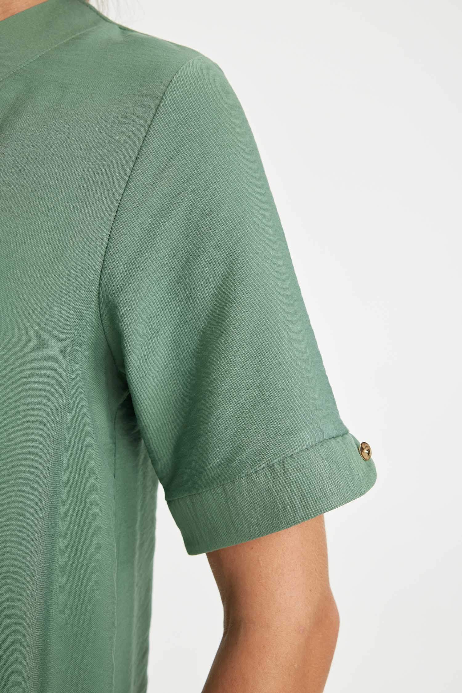 Regular Fit V Neck Short Sleeve Midi Dress