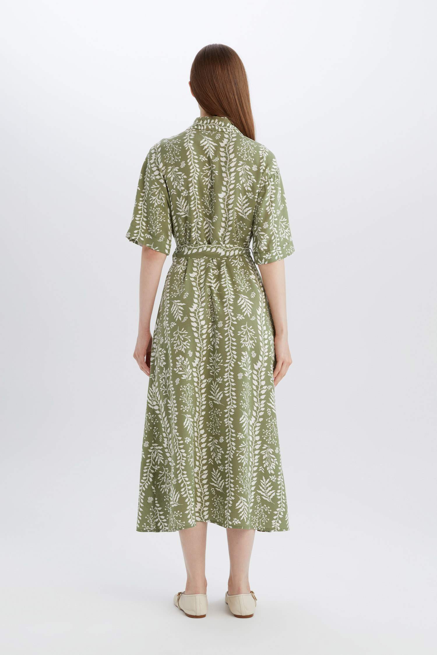 A Cut Shirt Collar Printed Double Sleeves Dress