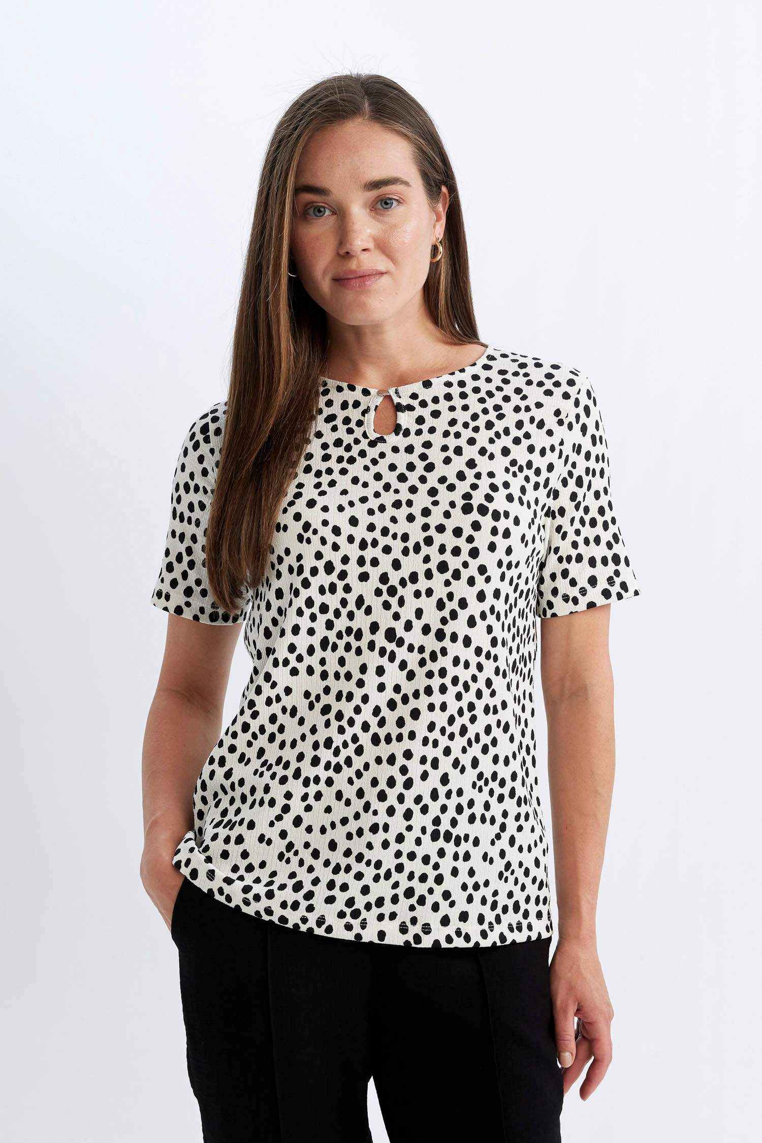 T-Shirt coupe régulière imprimé à Manches Courtes et Col rond