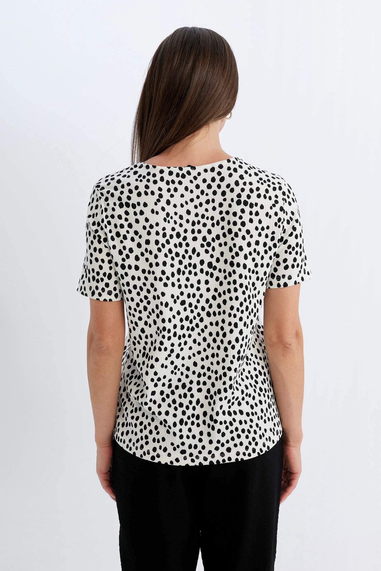 T-Shirt coupe régulière imprimé à Manches Courtes et Col rond