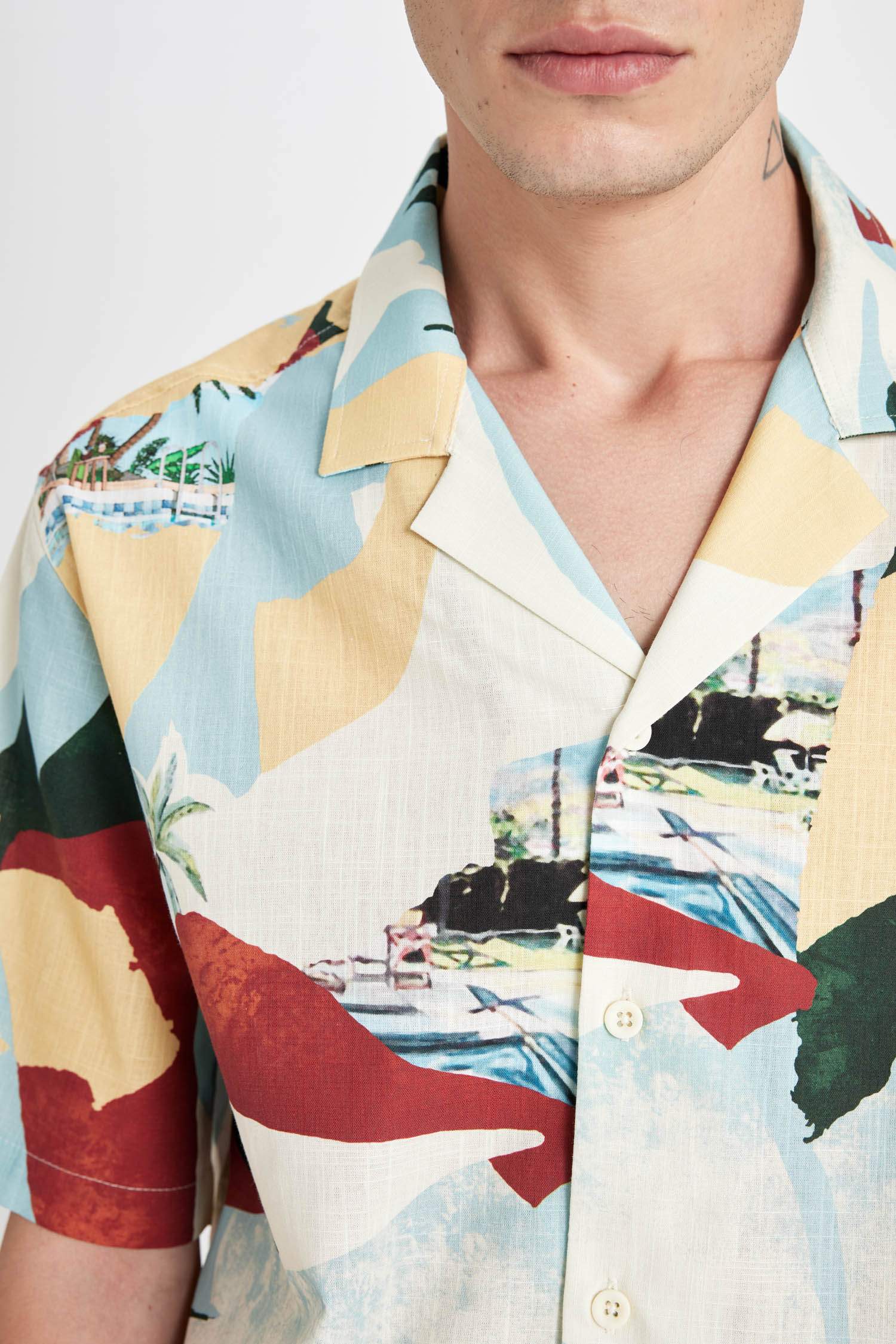 قميص نص ردن قطن مطبوع قصة مريحة وياخة عالية