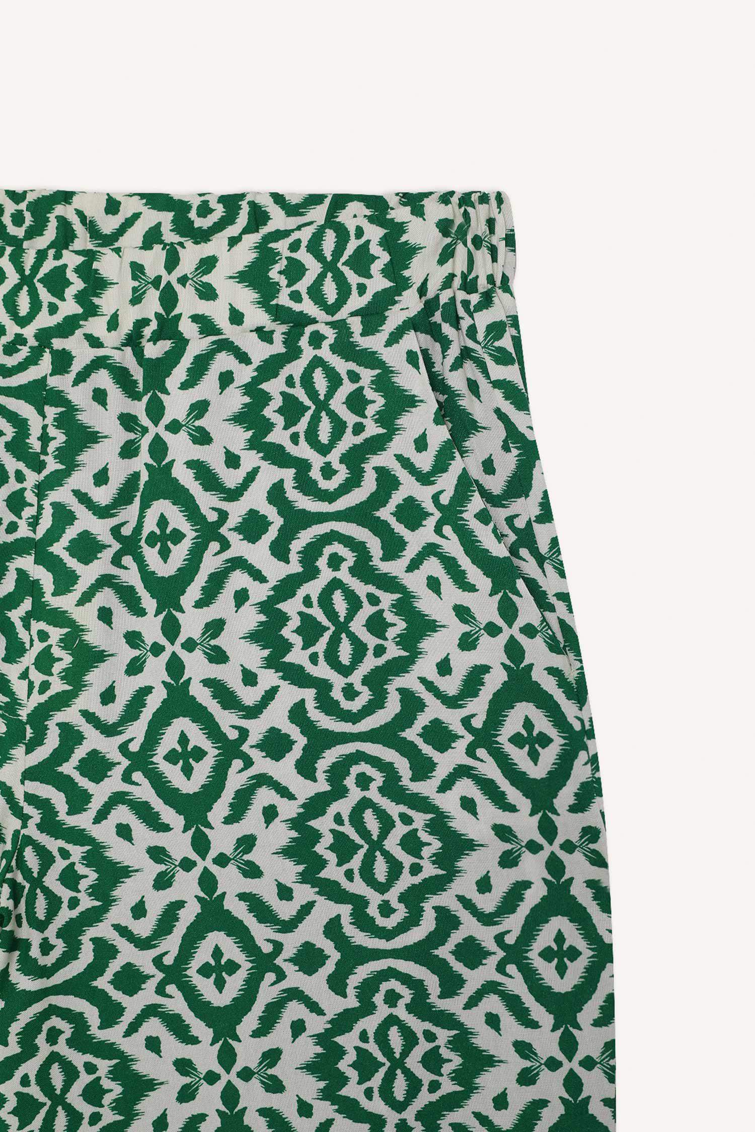 سروال قصة مستقيمة