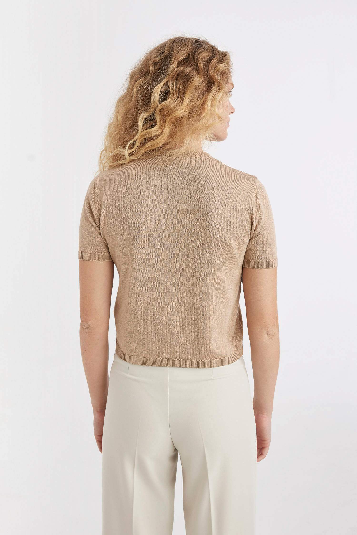 Regular Fit Bisiklet Yaka Basic Düz Düğmeli Kısa Kollu Triko Hırka