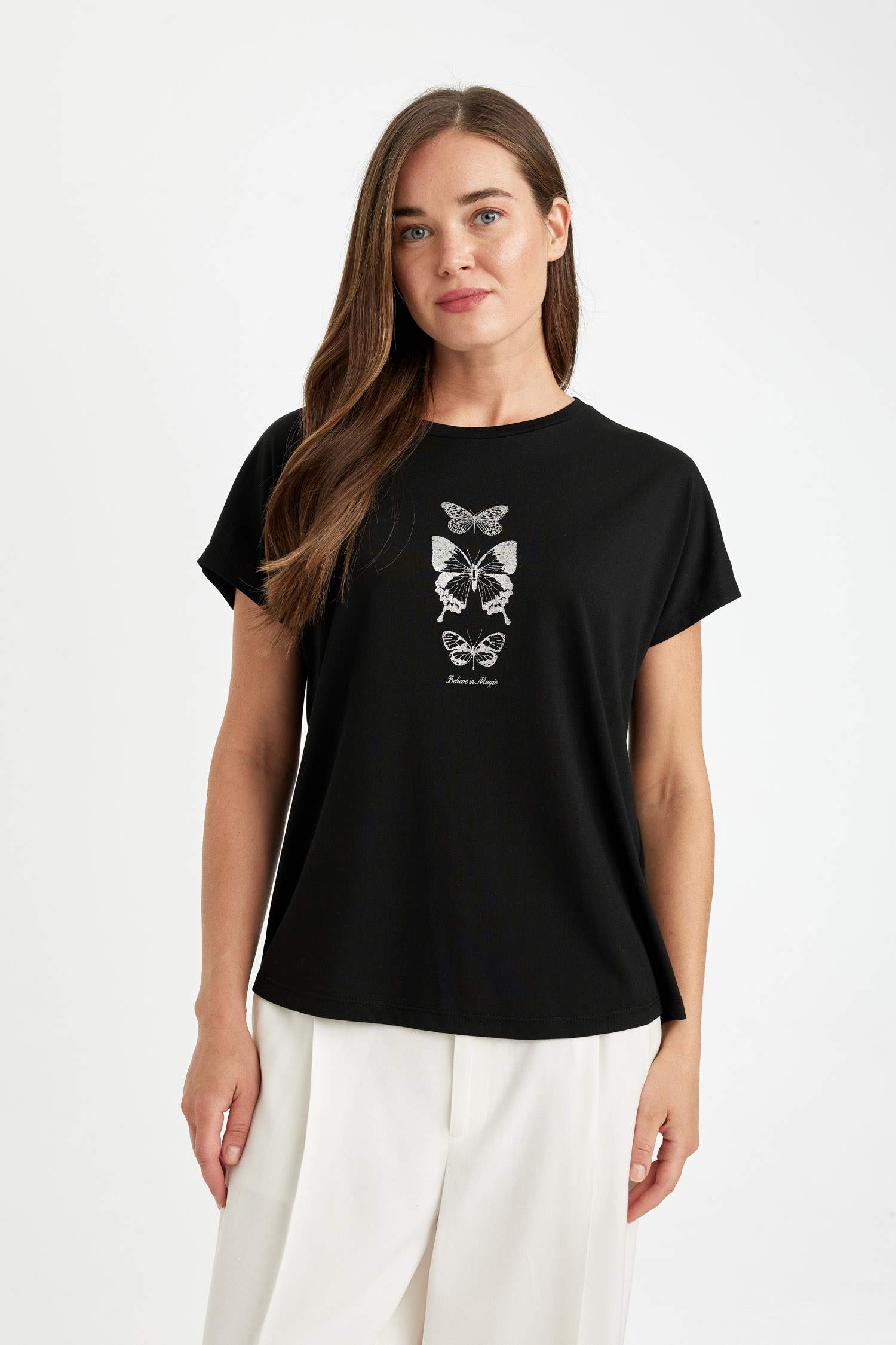 تيشيرت نص كم قطن قصة عادية مطبوع