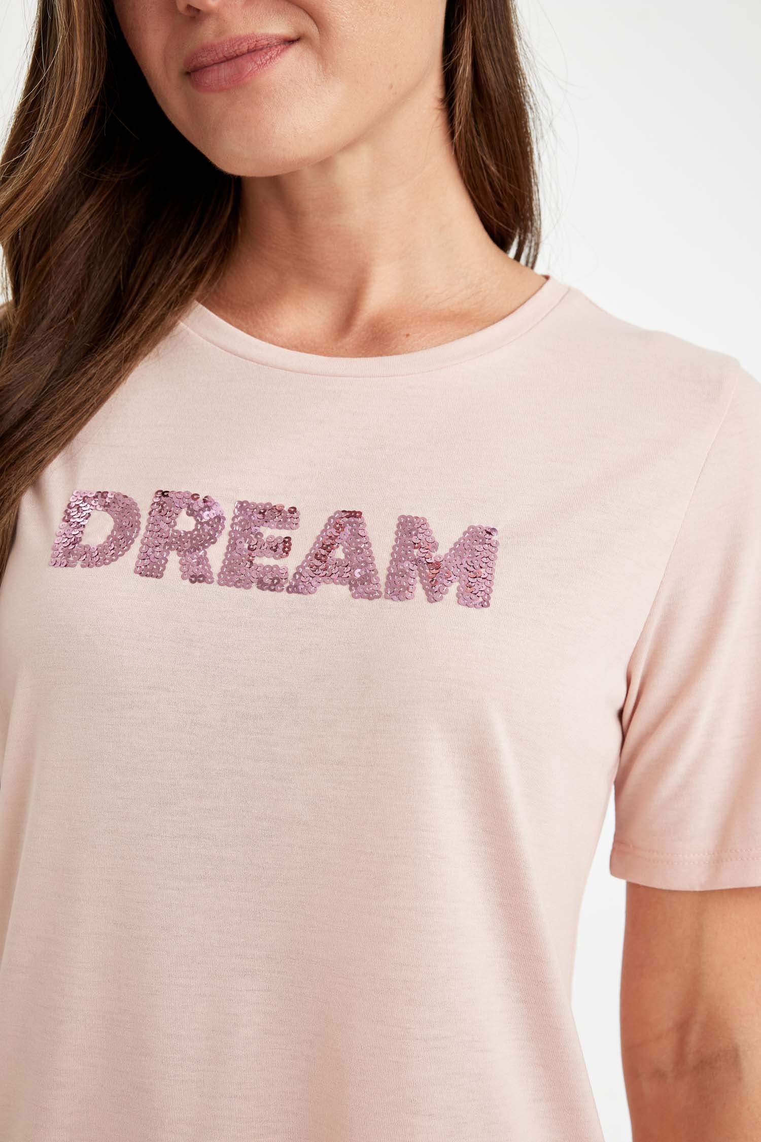 T-Shirt coupe régulière imprimé à Manches Courtes et à Col rond