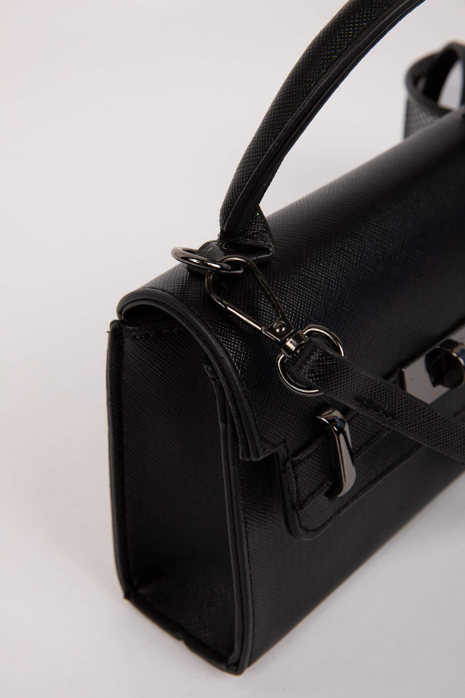 Kadın Suni Deri El Çantası