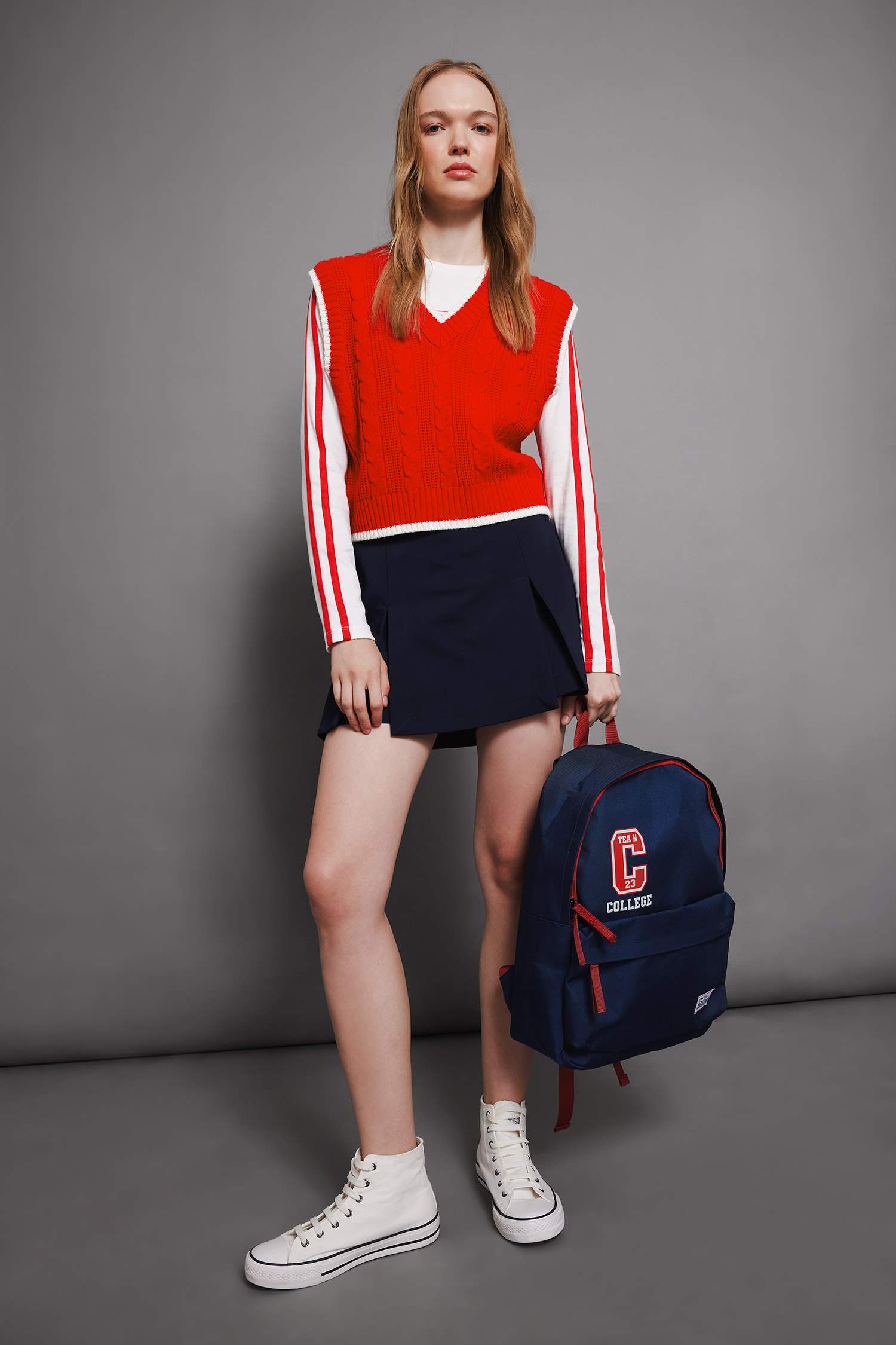 Slim Fit V-Neck Knitwear Vest