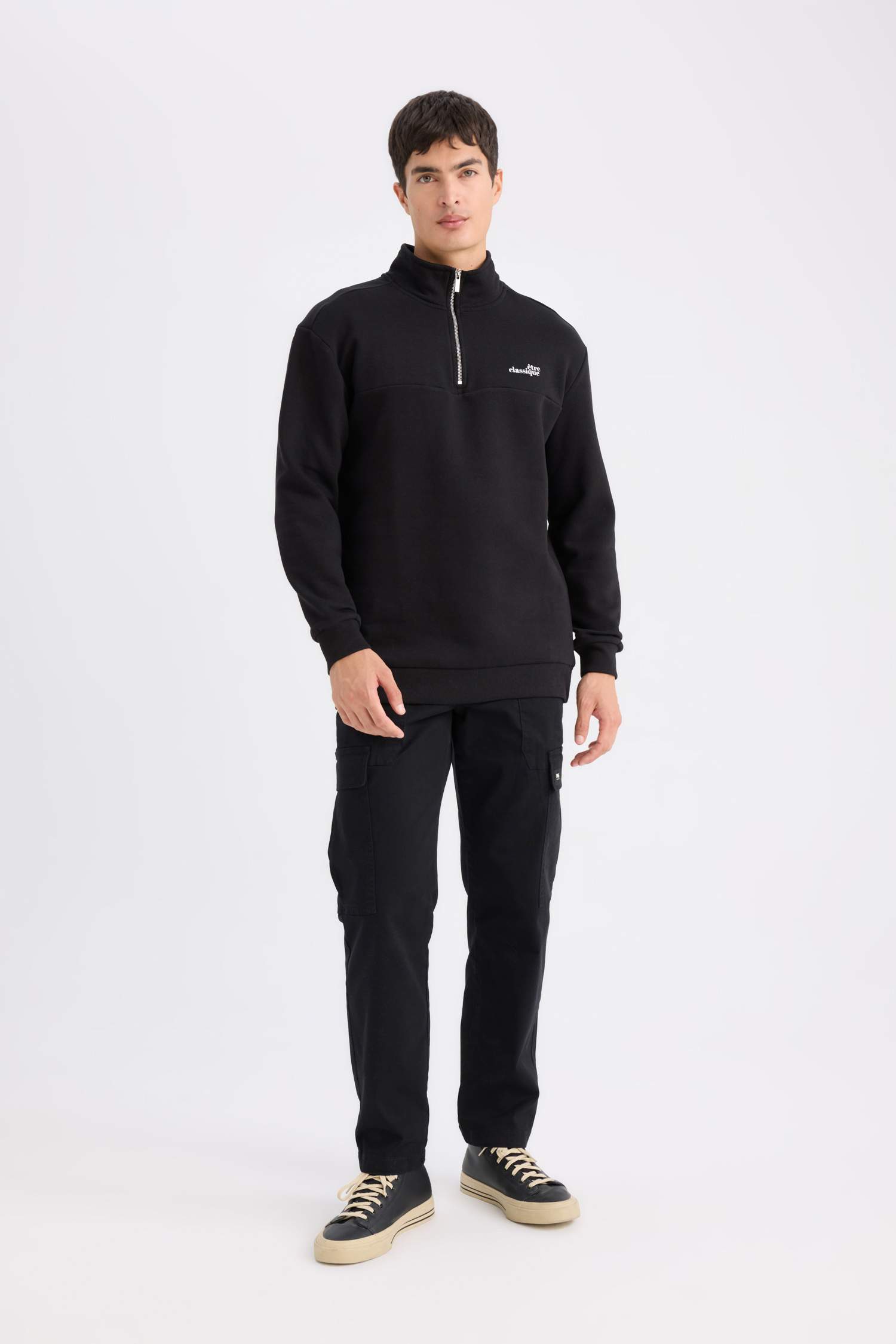 Relax Fit Dik Yaka Fermuarlı Baskılı Kalın Sweatshirt