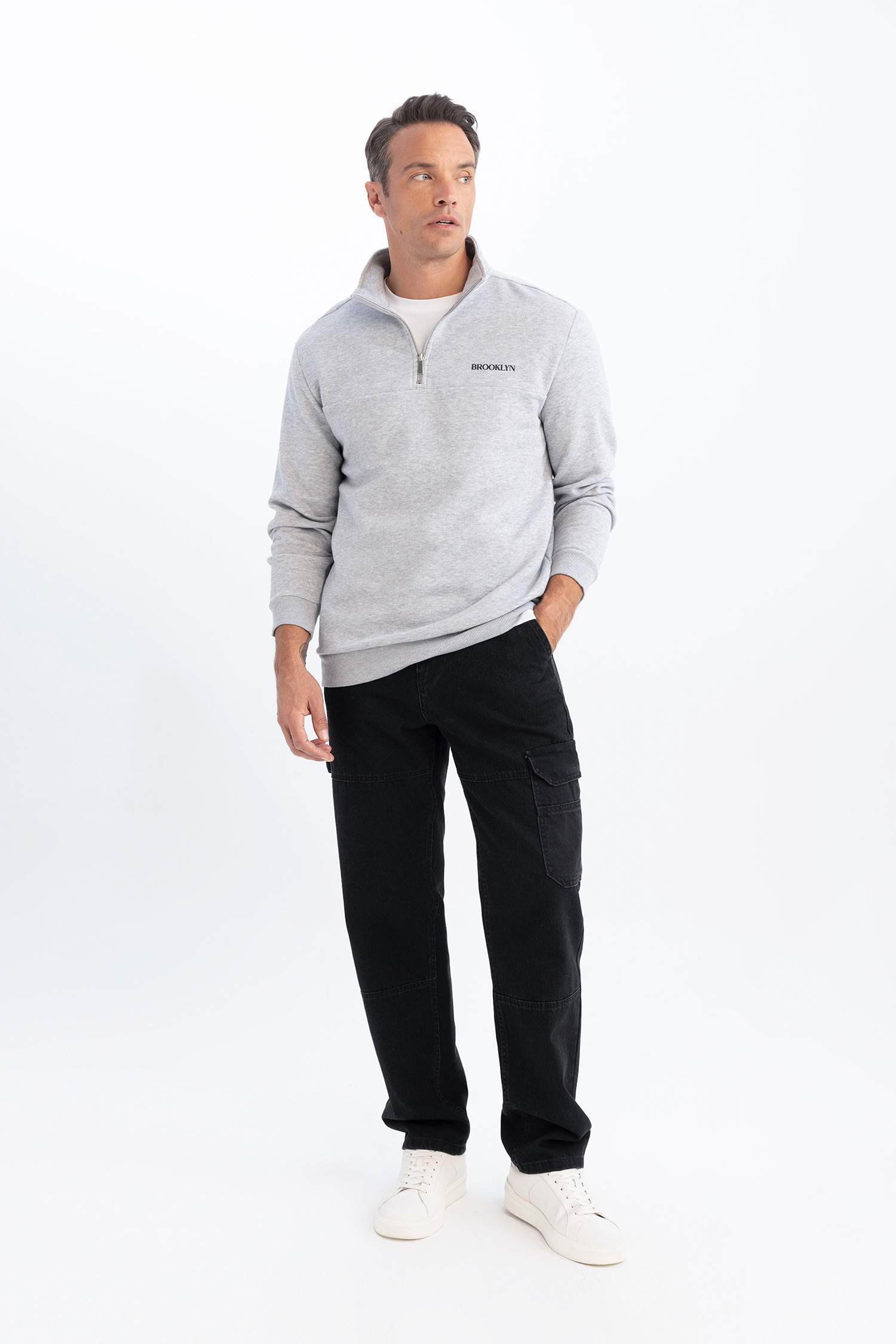 Relax Fit Dik Yaka Fermuarlı Baskılı Kalın Sweatshirt