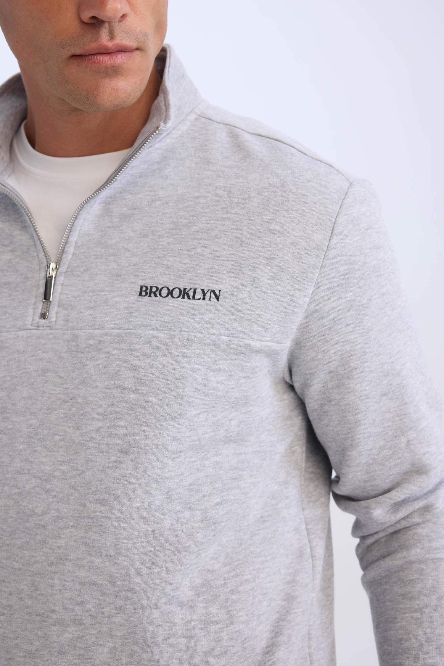 Relax Fit Dik Yaka Fermuarlı Baskılı Kalın Sweatshirt
