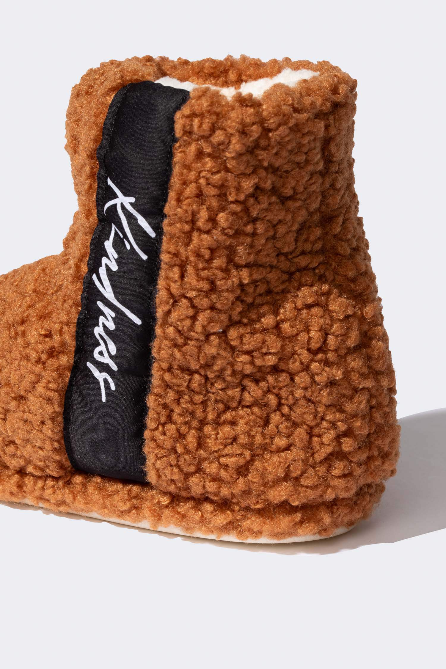 Kadın Pelüş Düz Taban Ev Botu