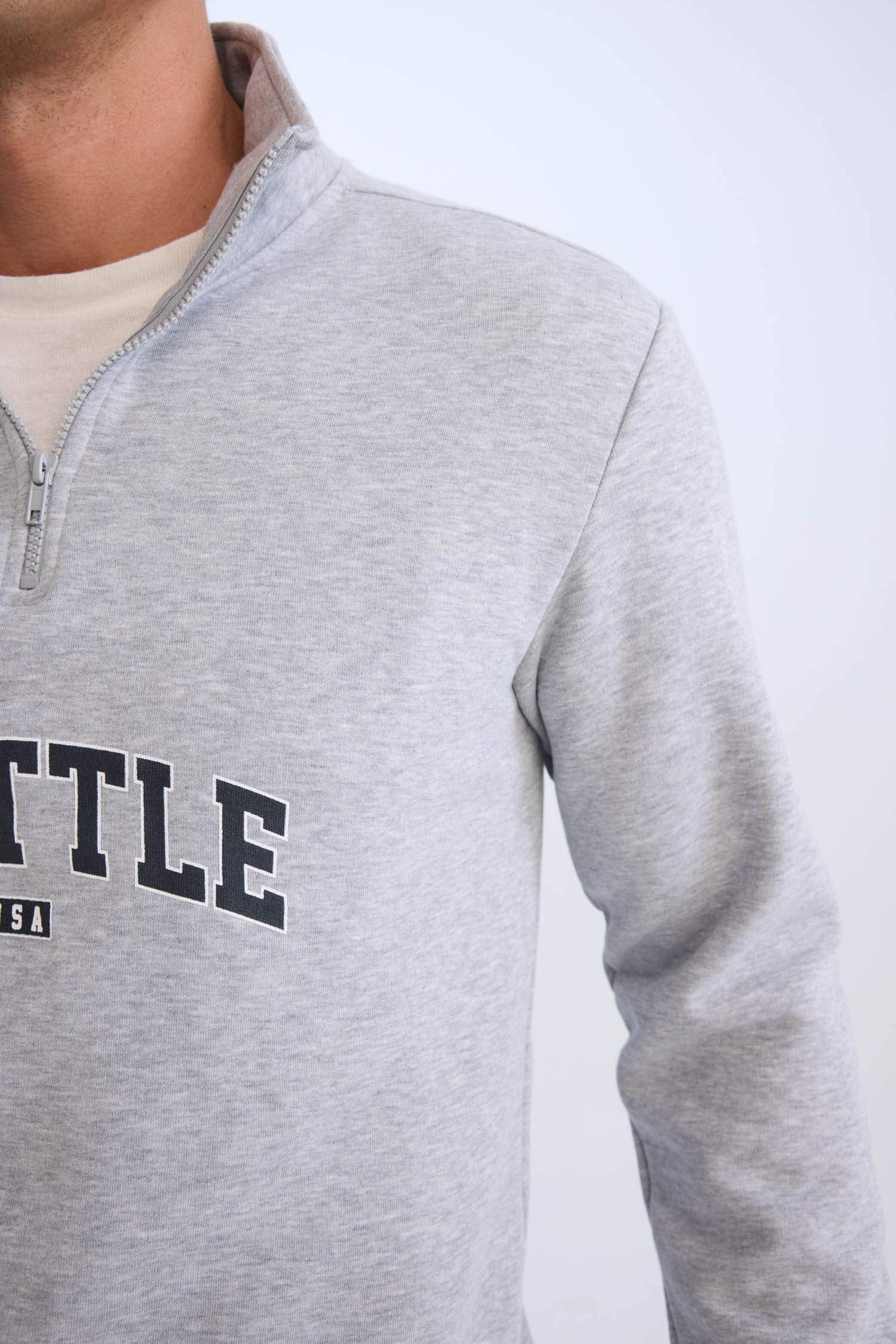 Relax Fit Fermuarlı Dik Yaka Baskılı Kalın Sweatshirt