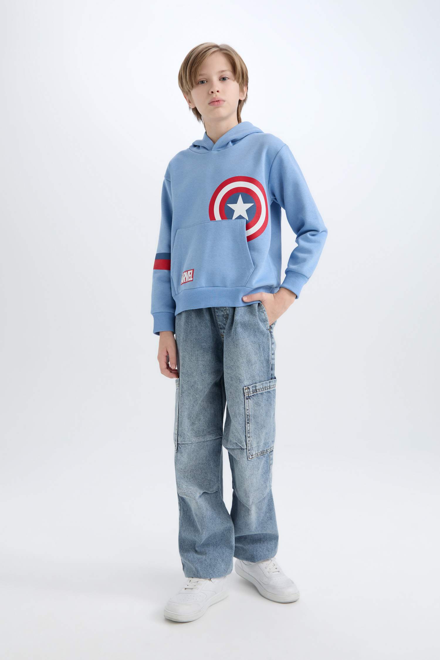 Erkek Çocuk Marvel Avengers Kapüşonlu Sweatshirt