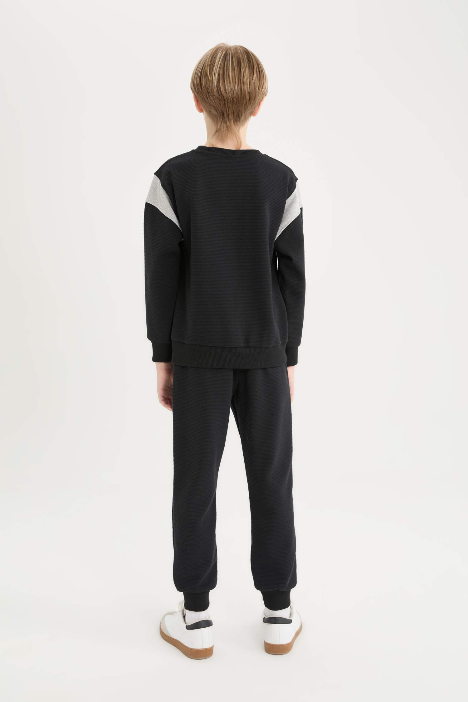 Erkek Çocuk 2'li Takım Baskılı Sweatshirt Eşofman Altı