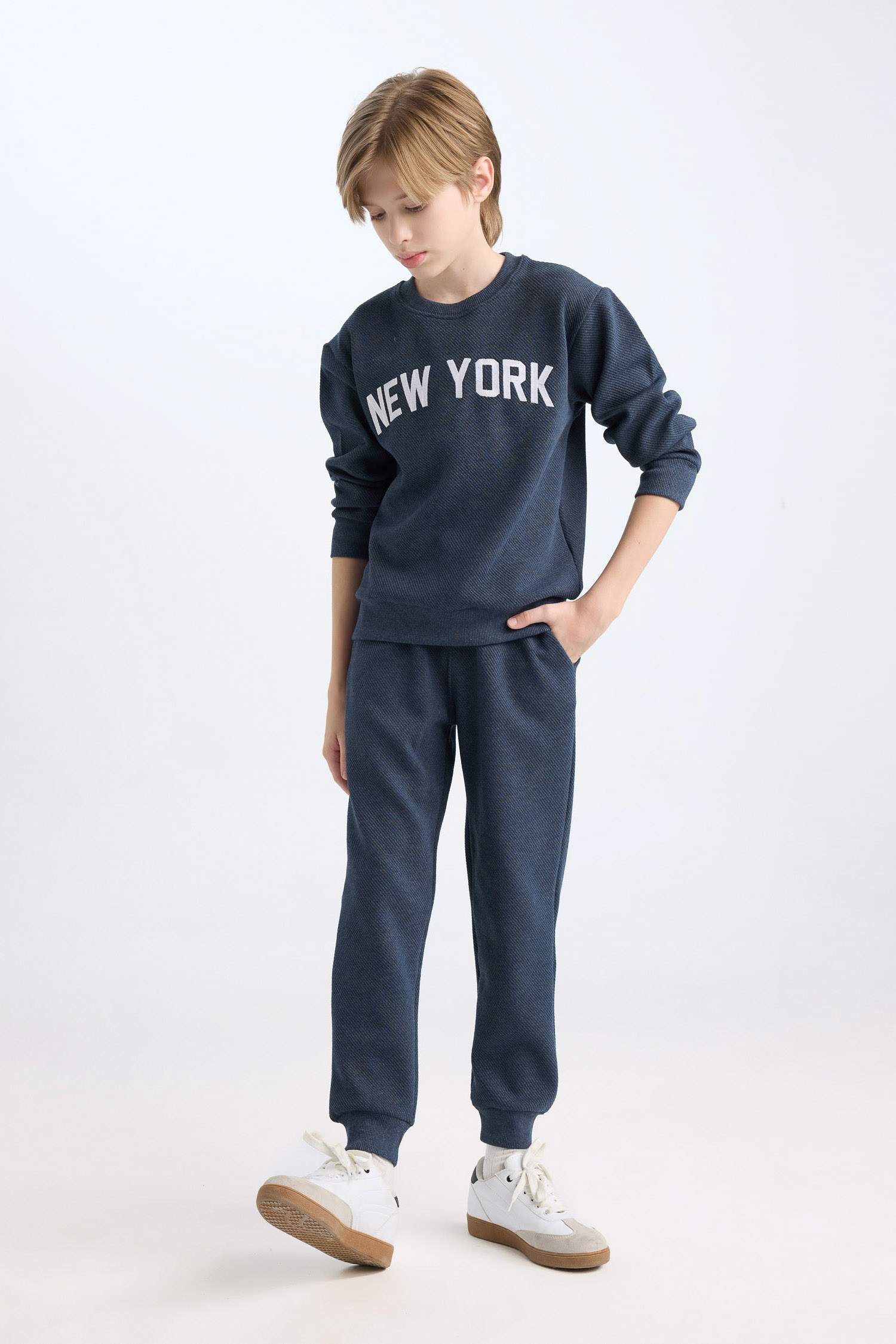 Erkek Çocuk 2'li Takım Baskılı Sweatshirt Beli Lastikli Eşofman Altı