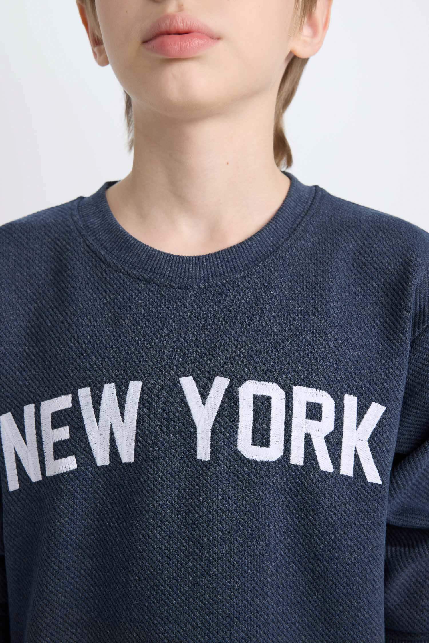 Erkek Çocuk 2'li Takım Baskılı Sweatshirt Beli Lastikli Eşofman Altı