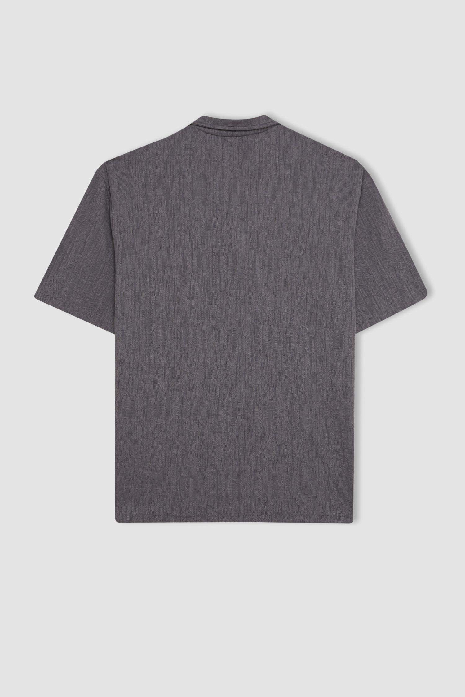 Regular Fit Resort Collar Short Sleeve Shirt