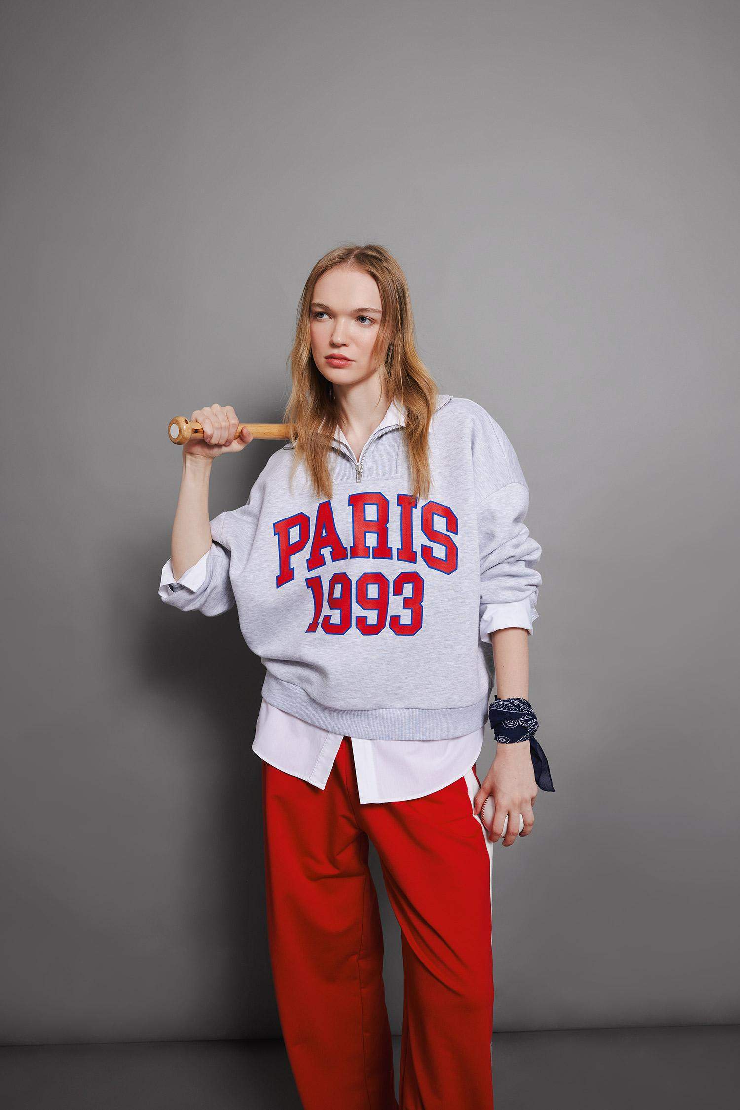 سويت شيرت اوفر سايز قماش سميك بياخة بسحاب