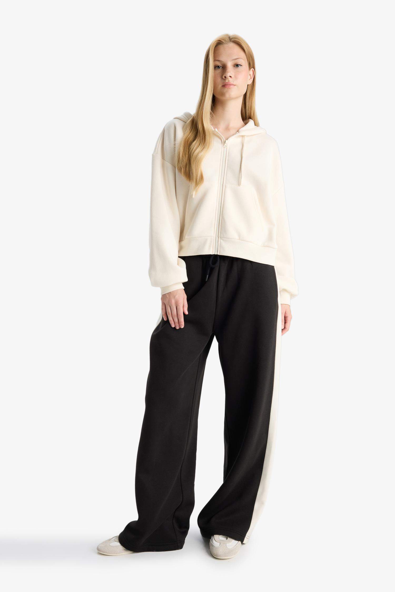 Wide Leg Trousers