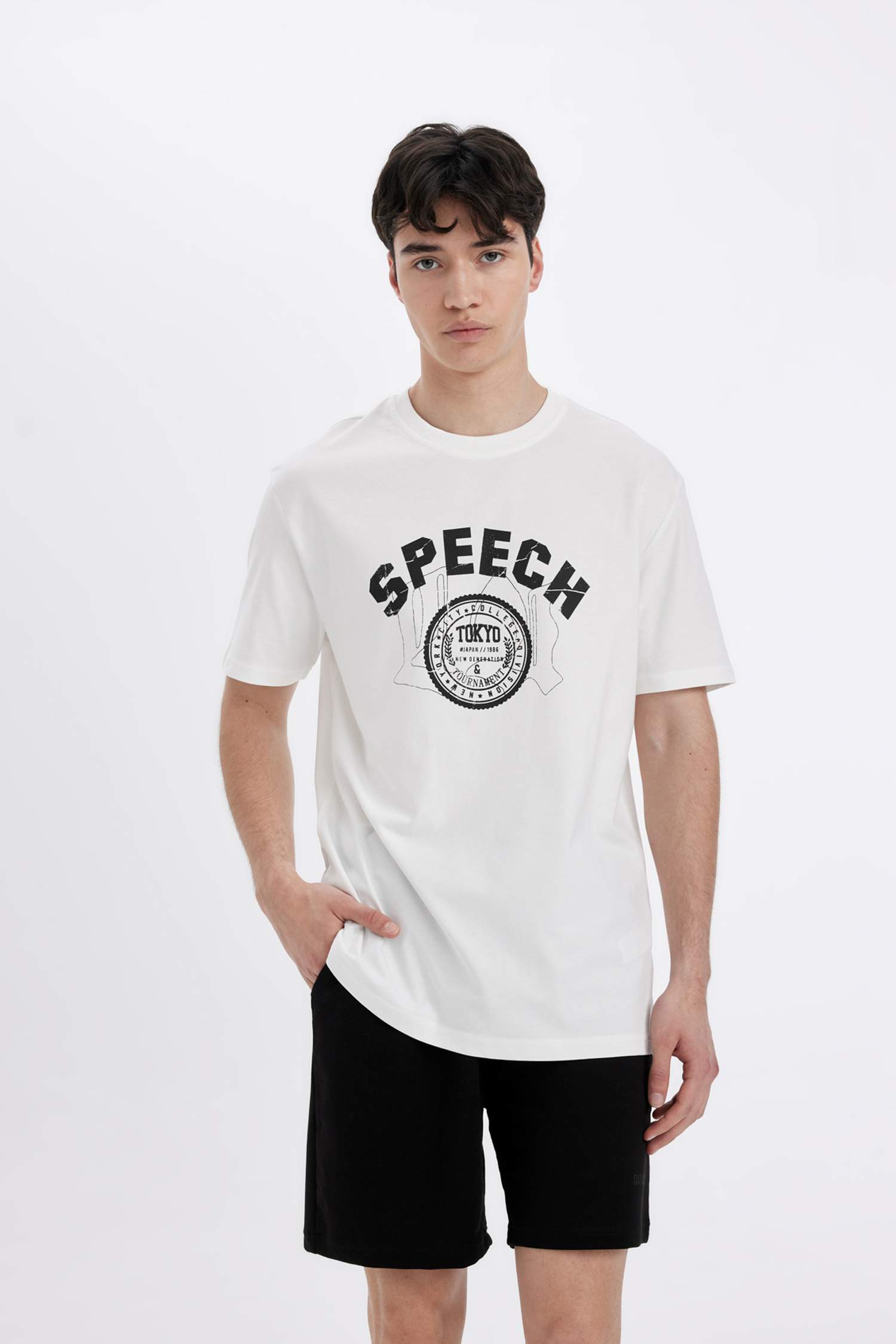 Regular Fit Crew Neck Printed Short Sleeve T-Shirt