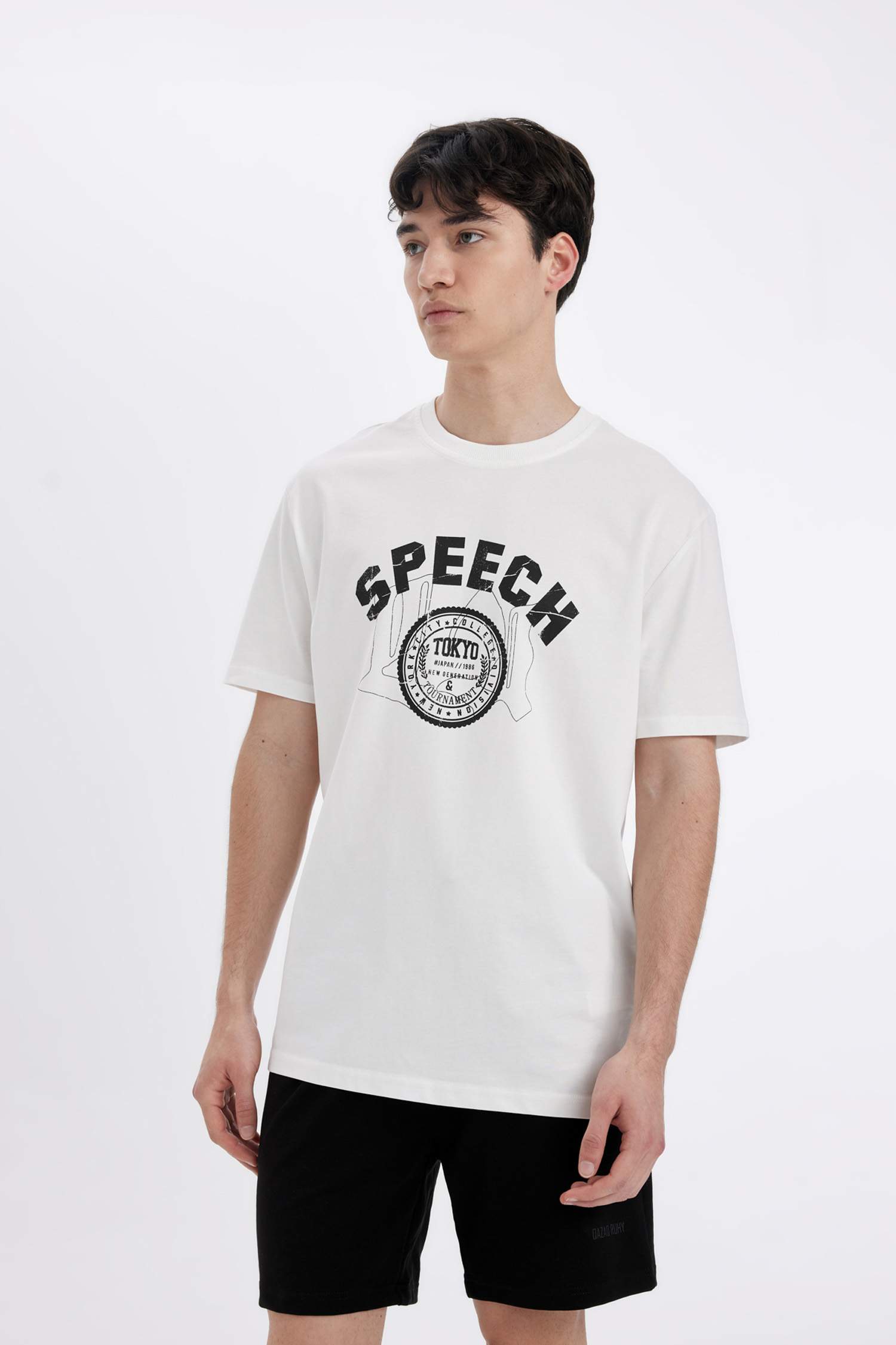 Regular Fit Crew Neck Printed Short Sleeve T-Shirt