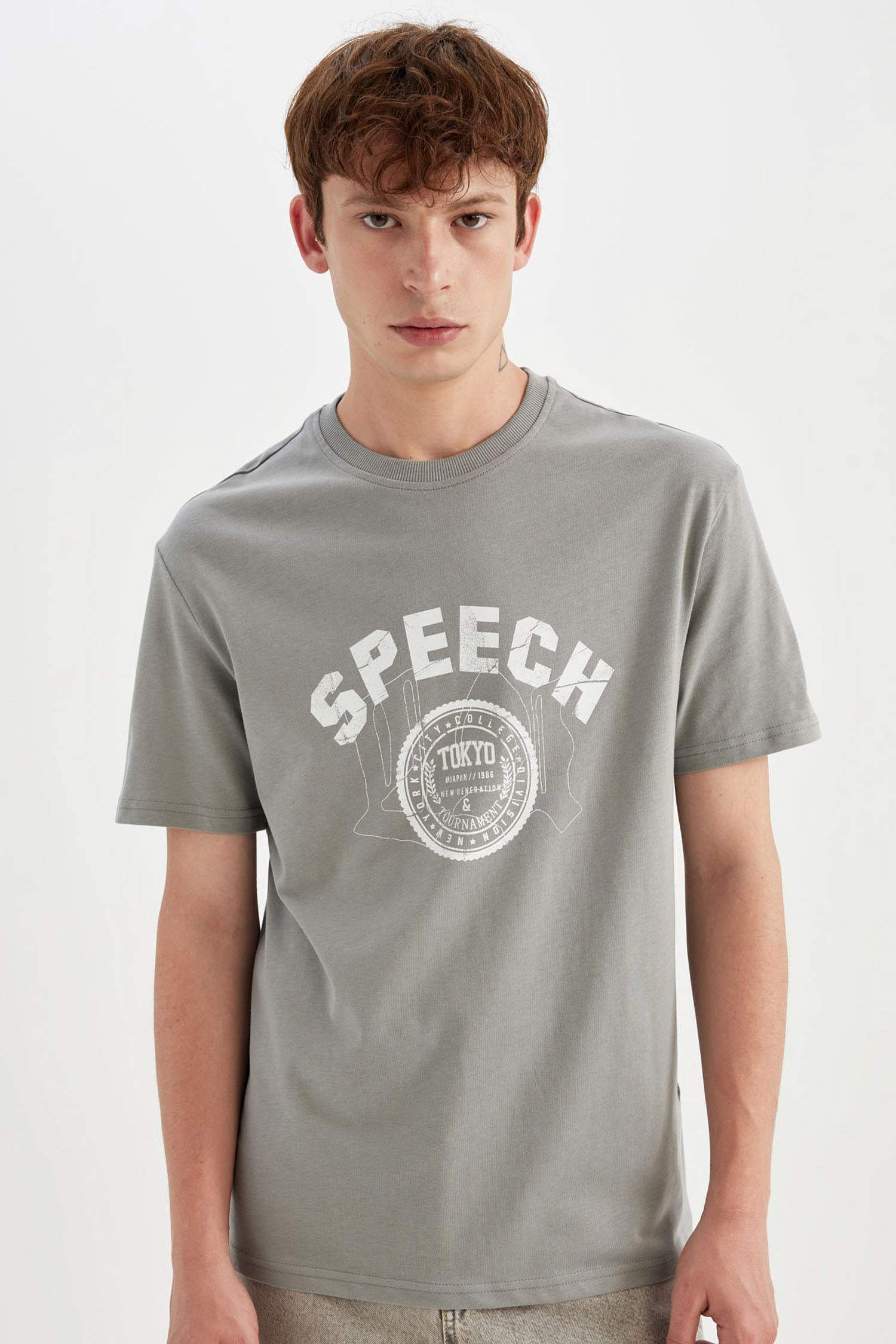 Regular Fit Crew Neck Short Sleeve T-Shirt