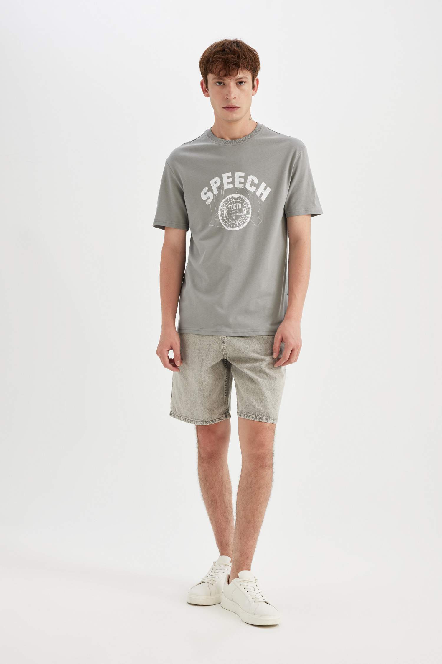 Regular Fit Crew Neck Short Sleeve T-Shirt
