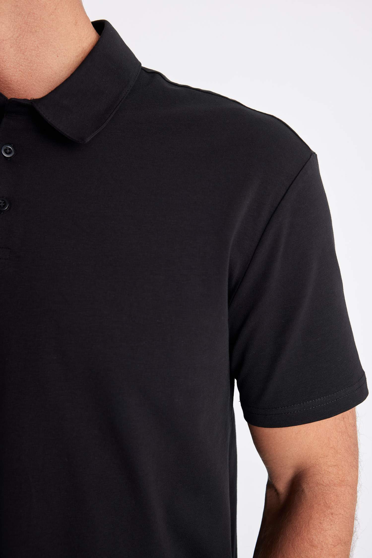 تيشيرت بولو نص كم قصة عادية