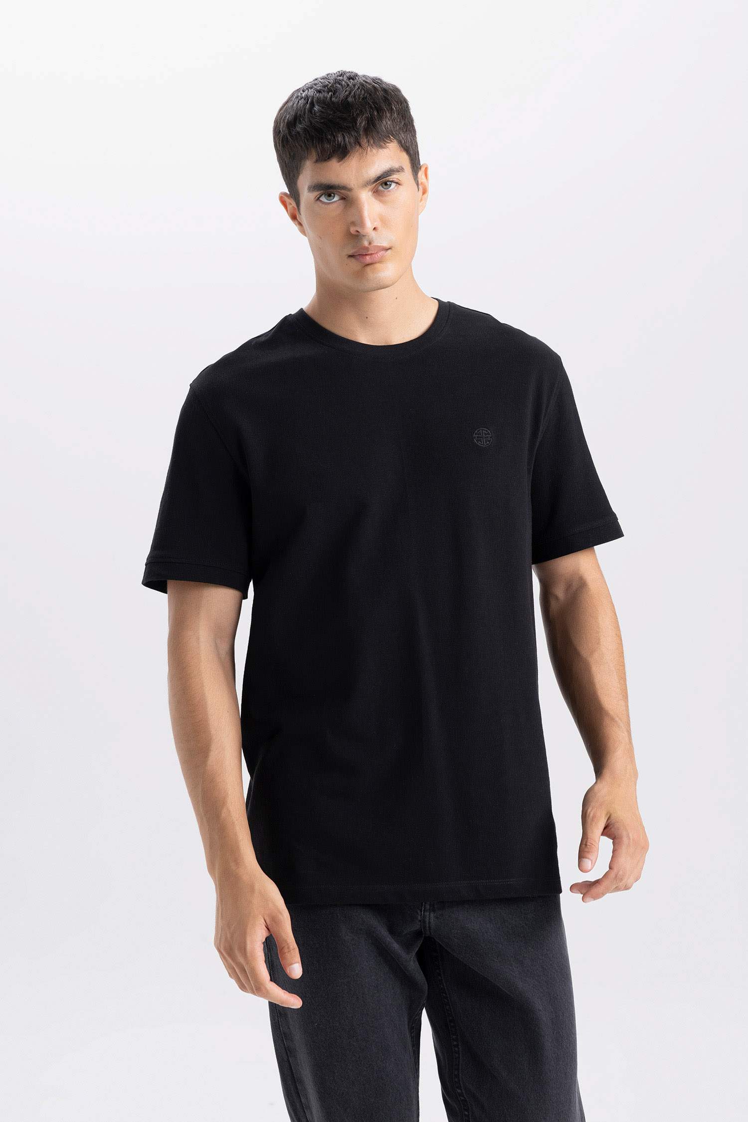 %100 Pamuk Regular Fit Bisiklet Yaka Kısa Kollu Pike Tişört