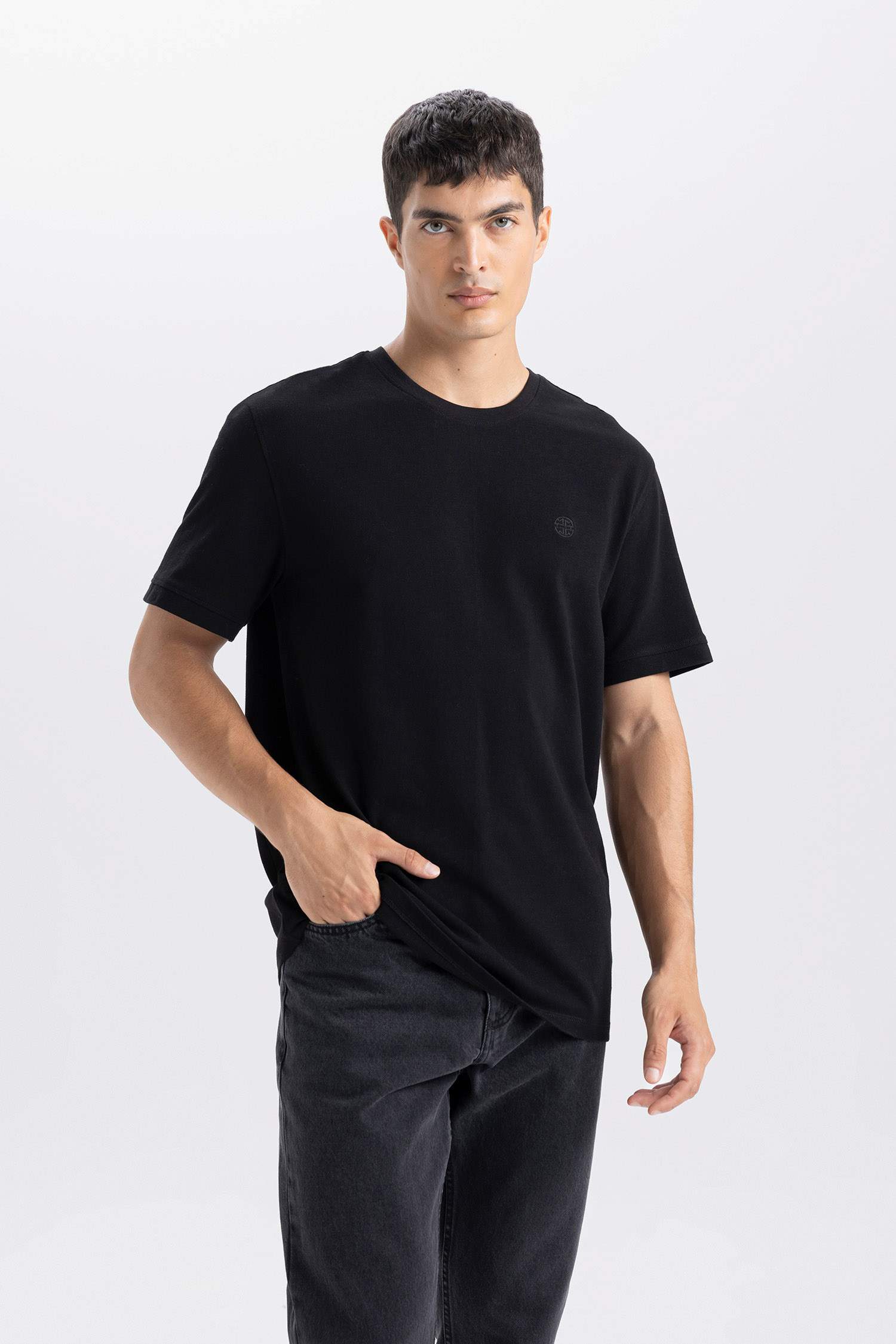 %100 Pamuk Regular Fit Bisiklet Yaka Kısa Kollu Pike Tişört